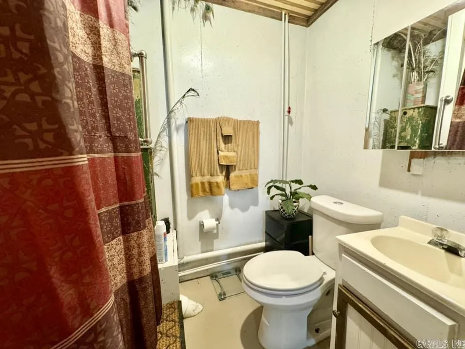 Property at 1499  Sutterfield - Image 23