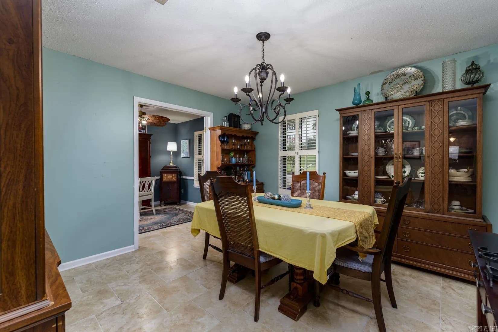 Property at 13802  Edgemond - Image 8