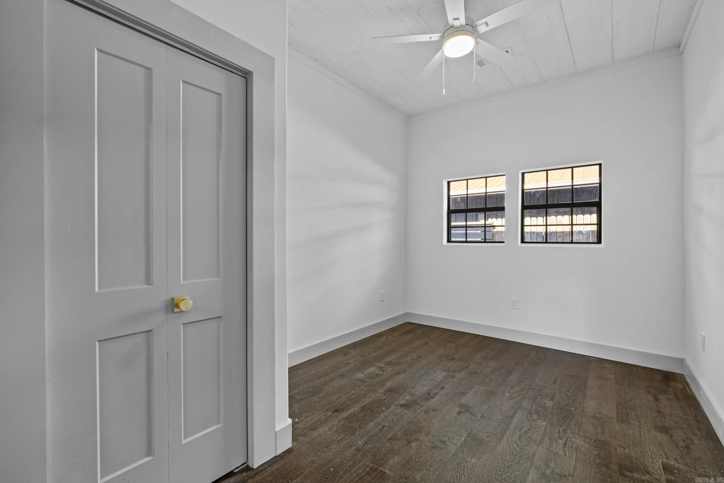 Property at 300 W High st - Image 22