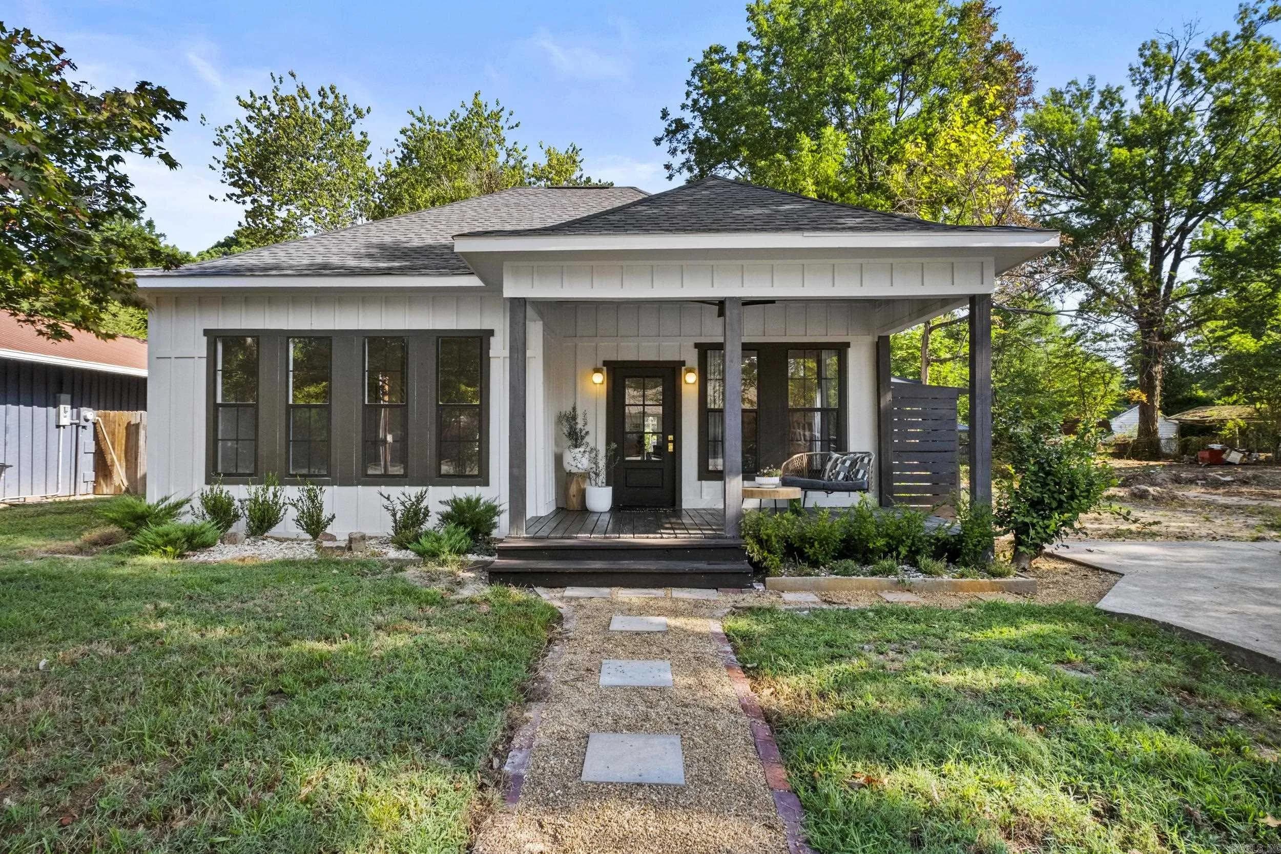 Property at 300 W High st - Image 1