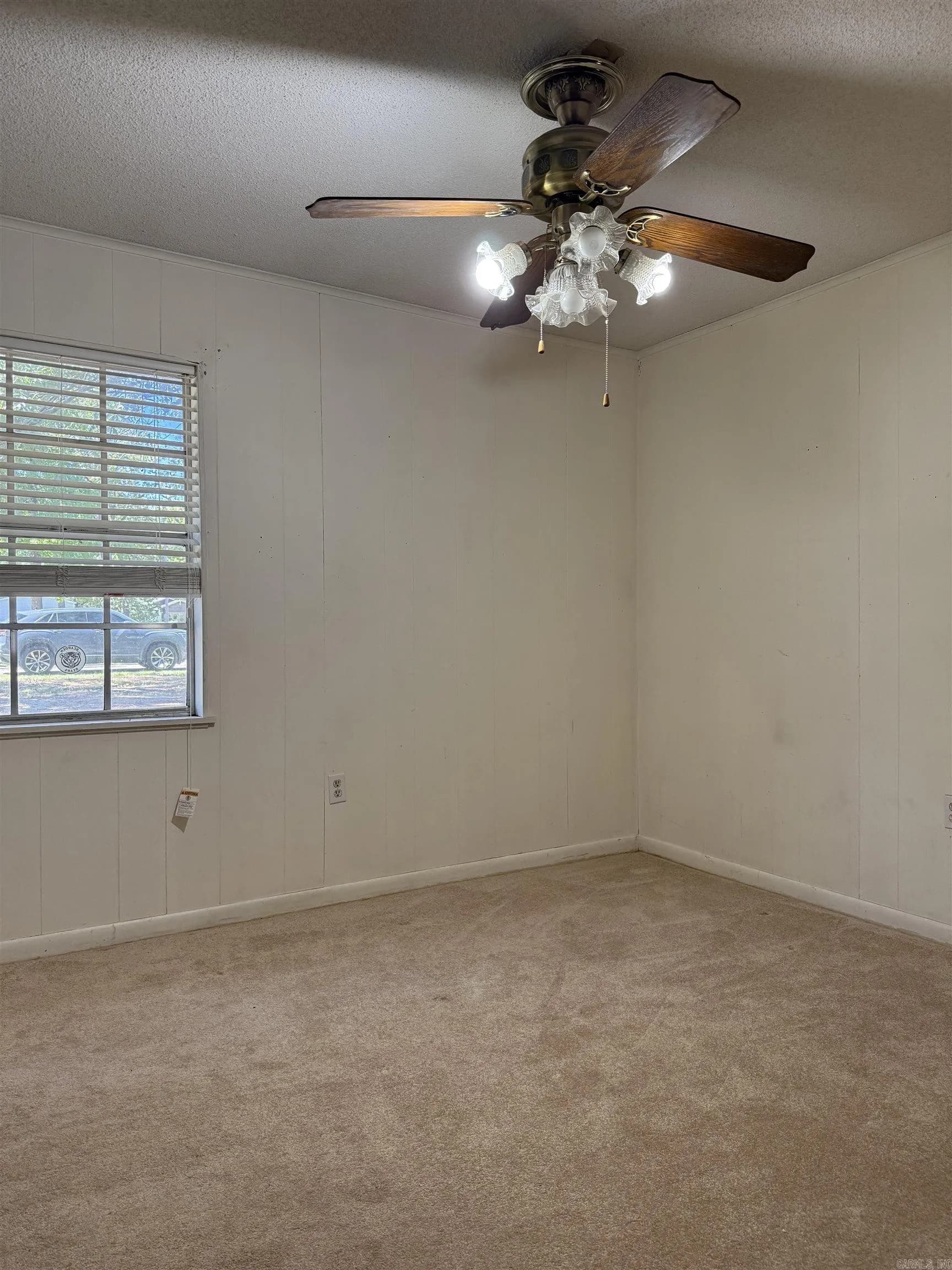 Property at 210  Apple - Image 13