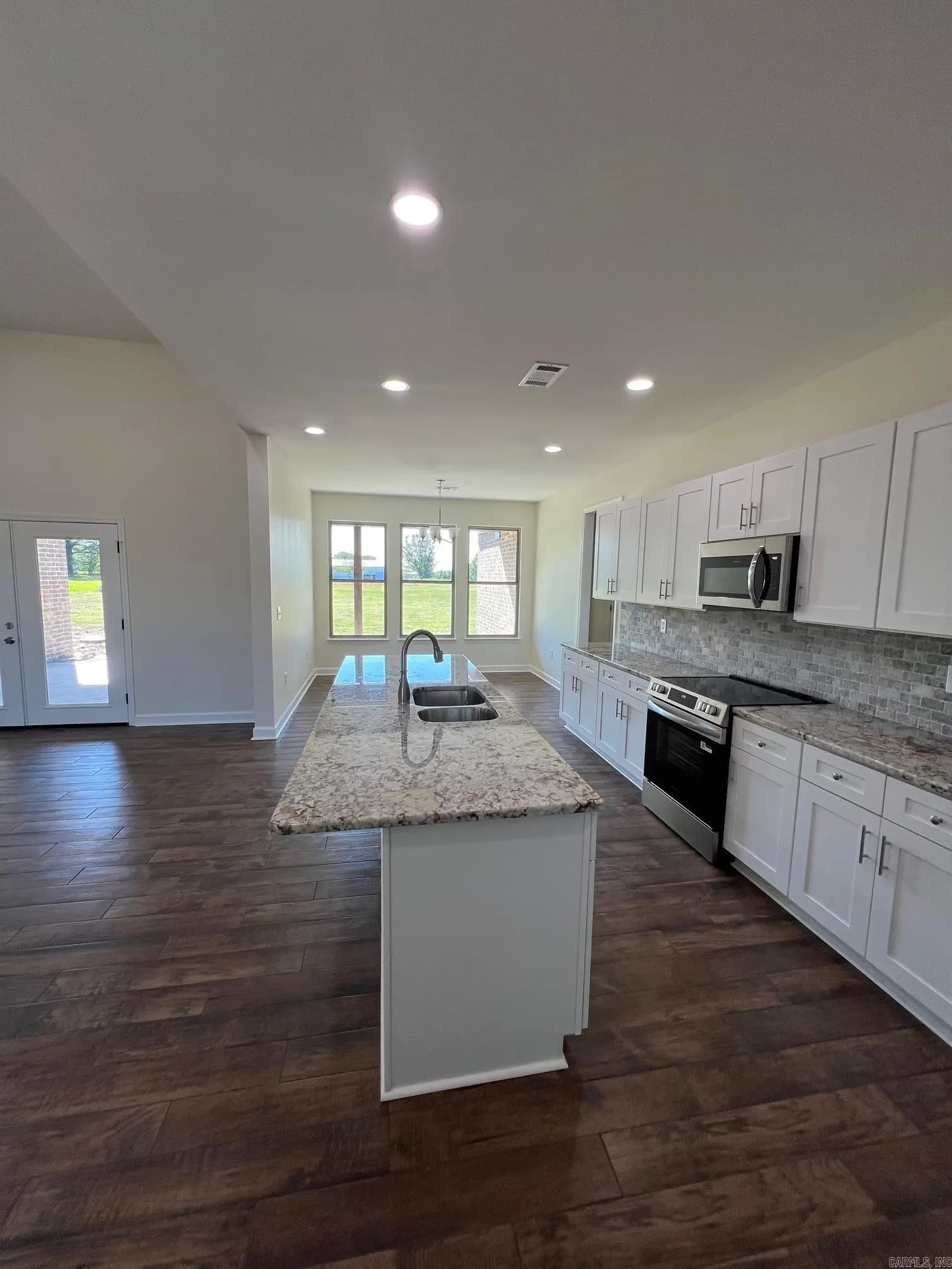 Property at 15  Country meadows dr - Image 8
