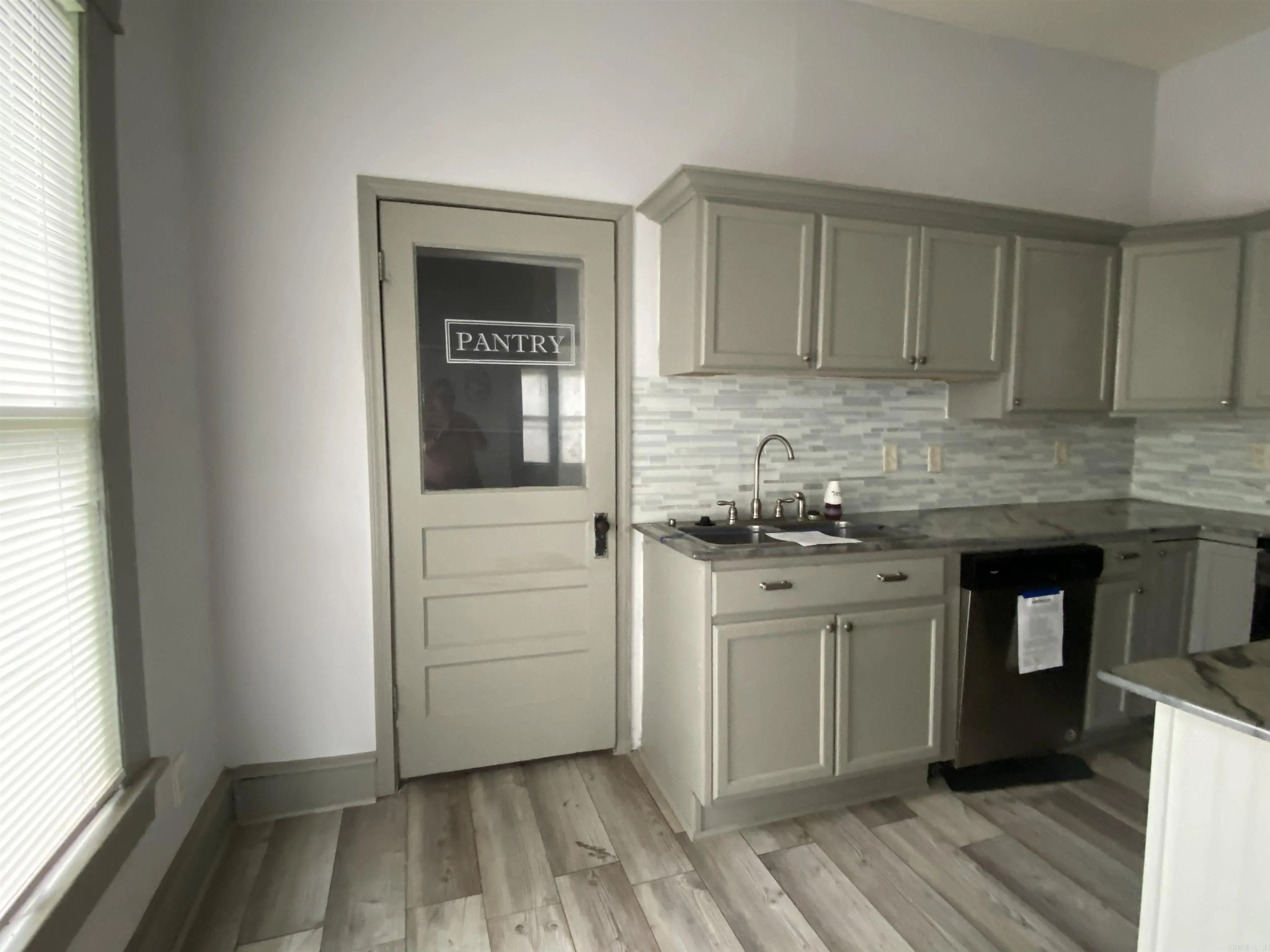 Property at 3010 S Izard - Image 3