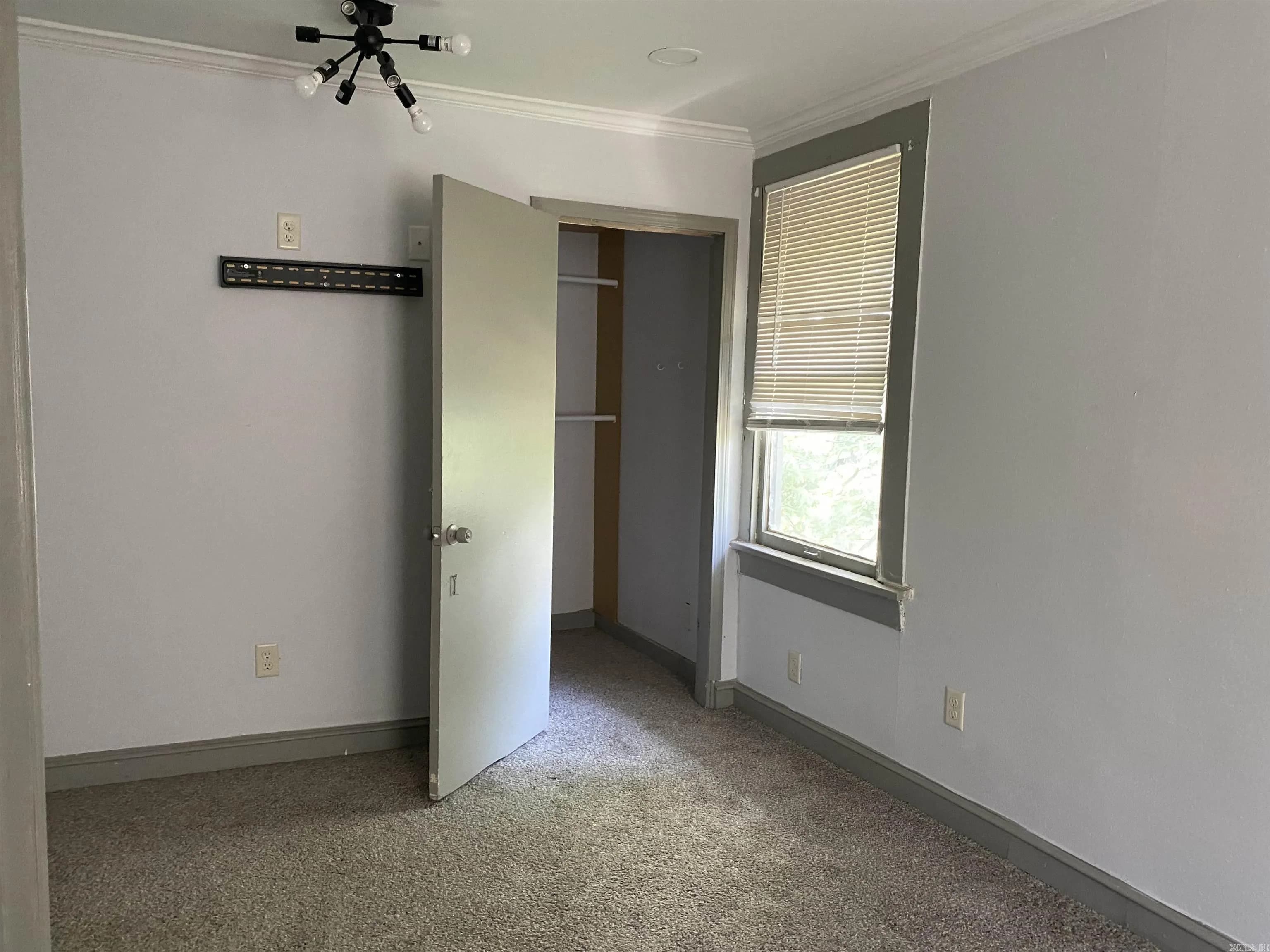 Property at 3010 S Izard - Image 21