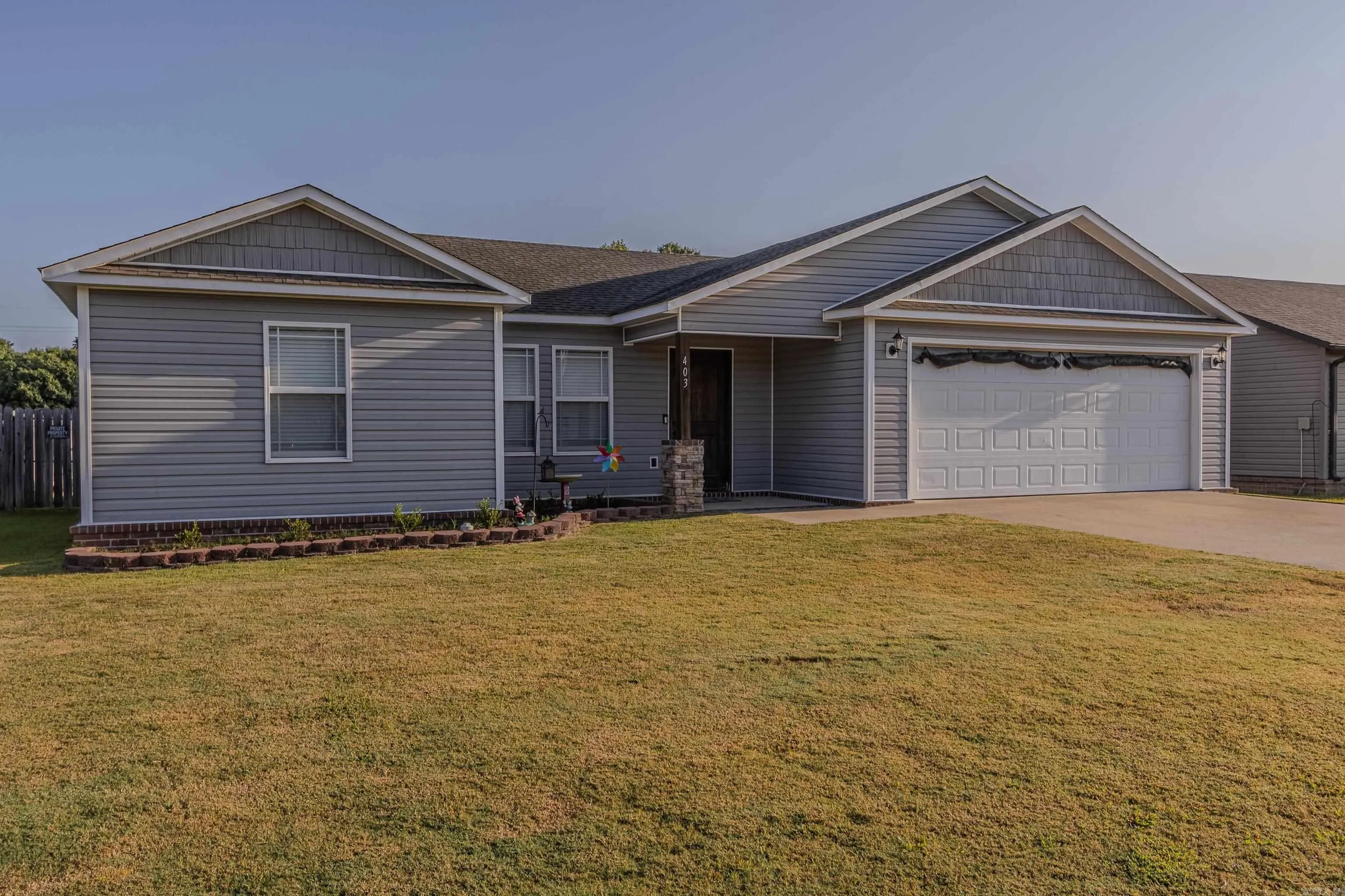 Property at 403  Allyson - Image 2