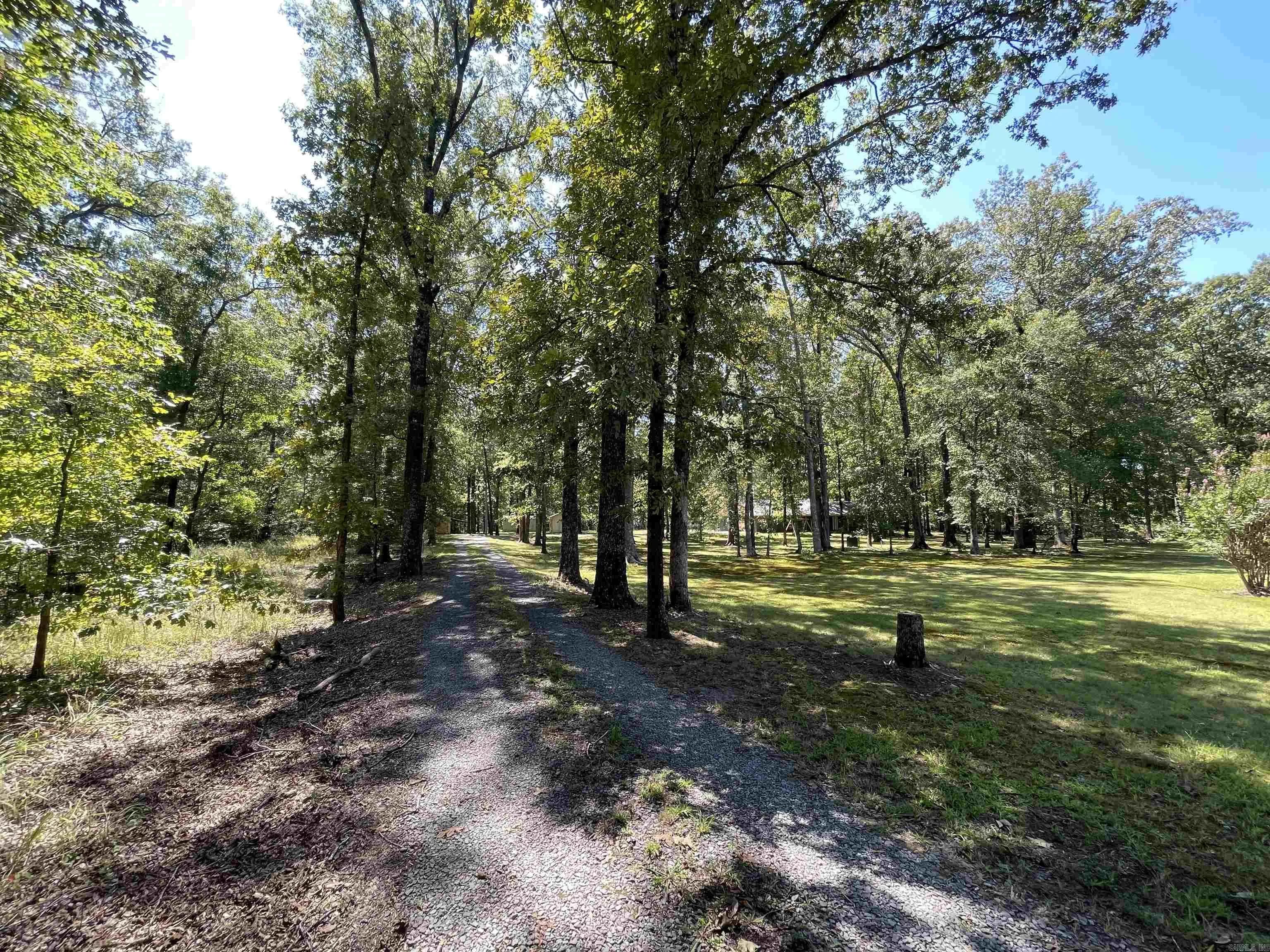 Property at 29  Meadows - Image 33