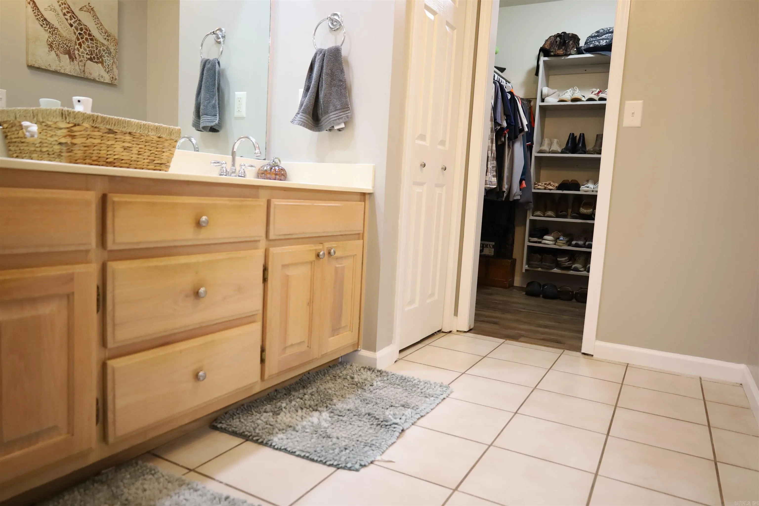 Property at 1701  Robinwood st - Image 18