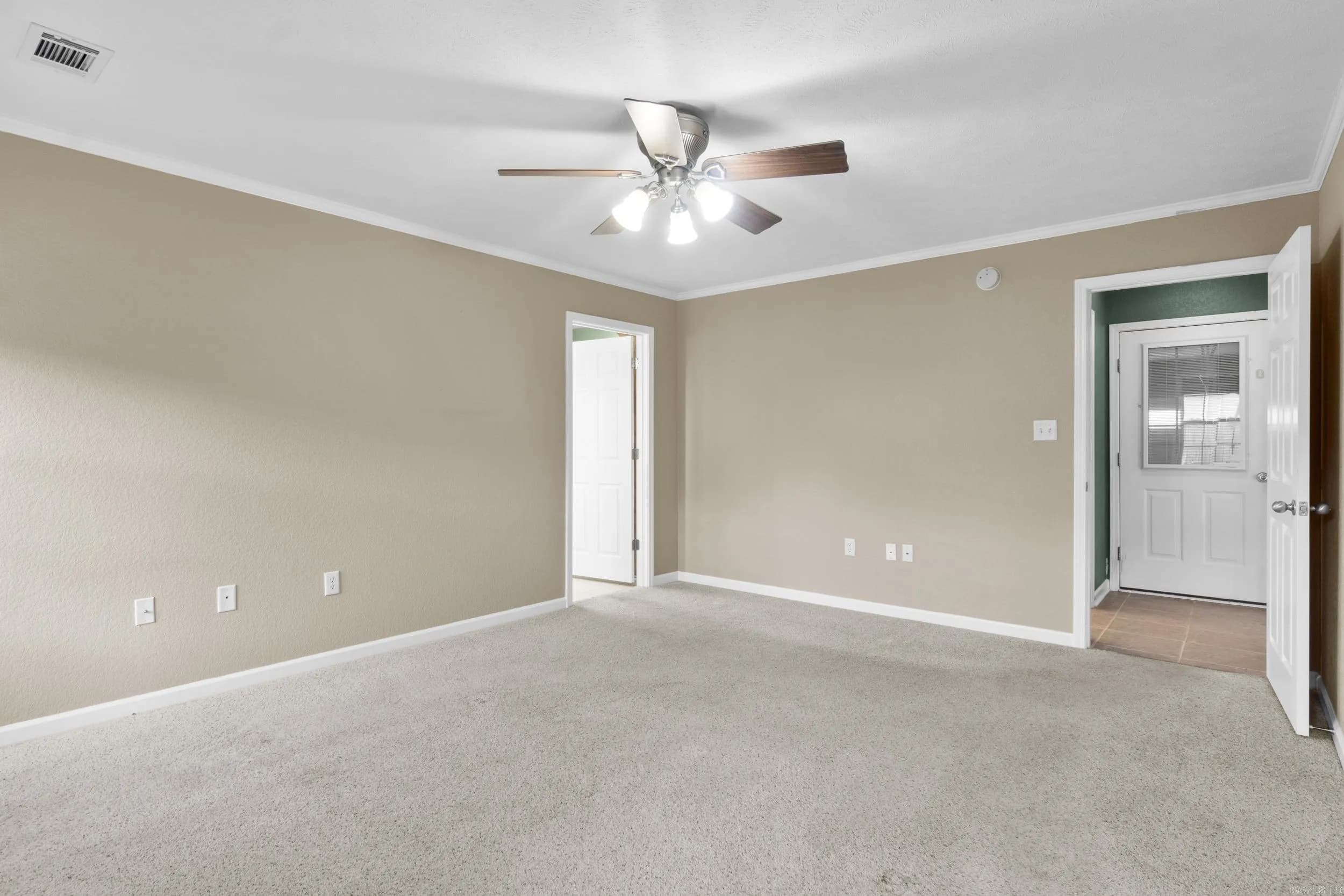Property at 2109  Daniel - Image 21