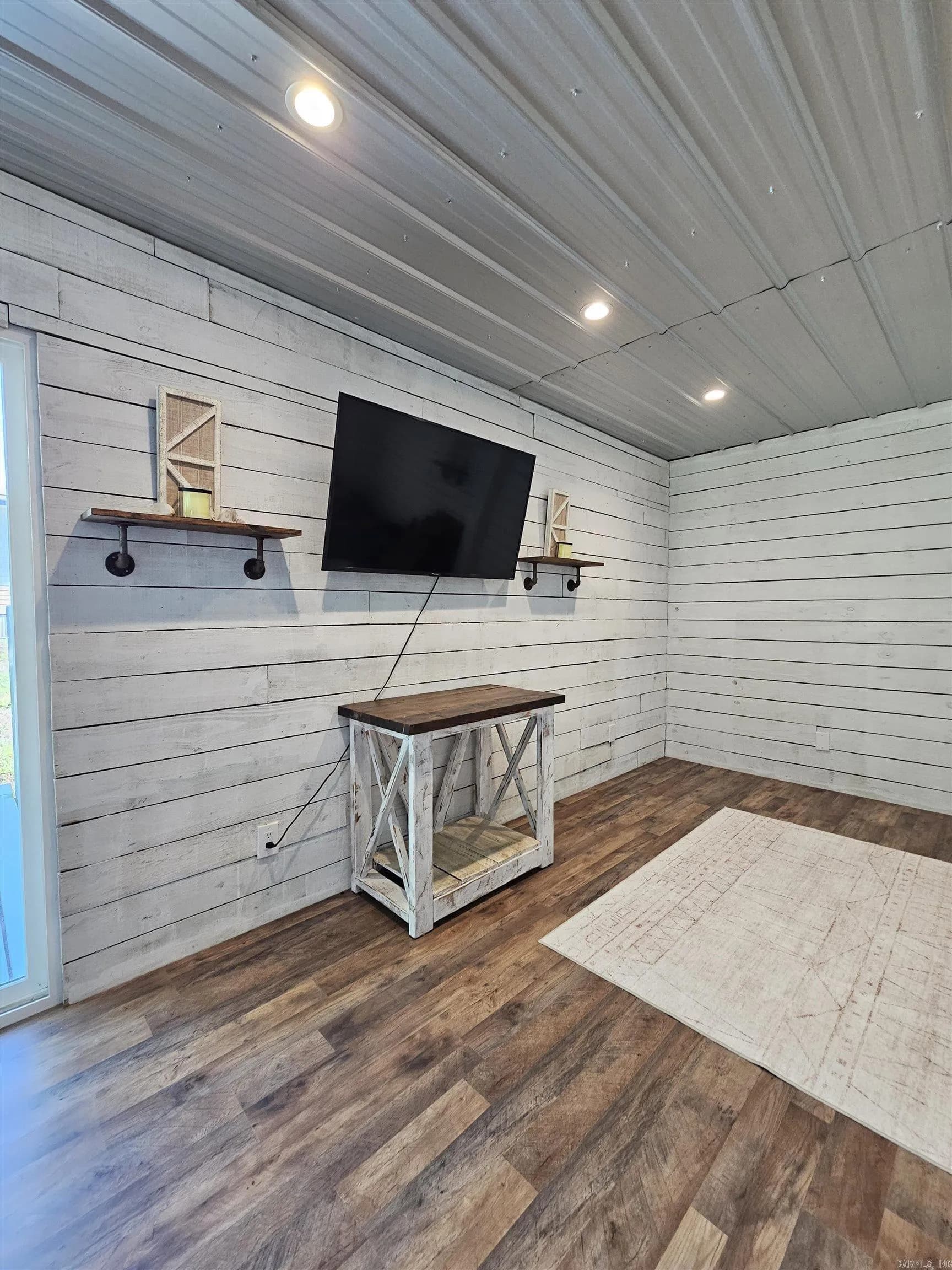 Property at 691  Turkey beard - Image 33