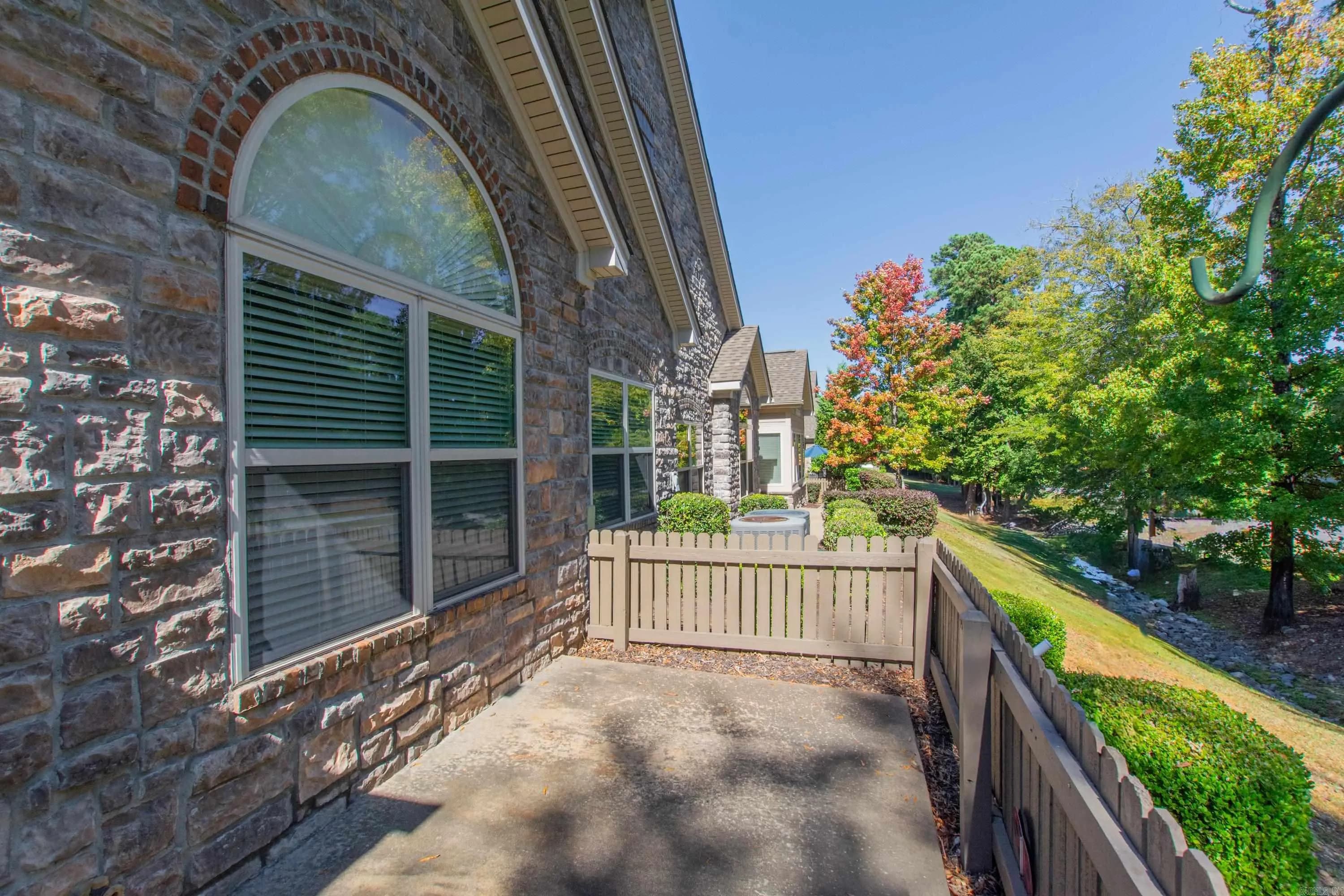 Property at 394  Mountain terrace - Image 5