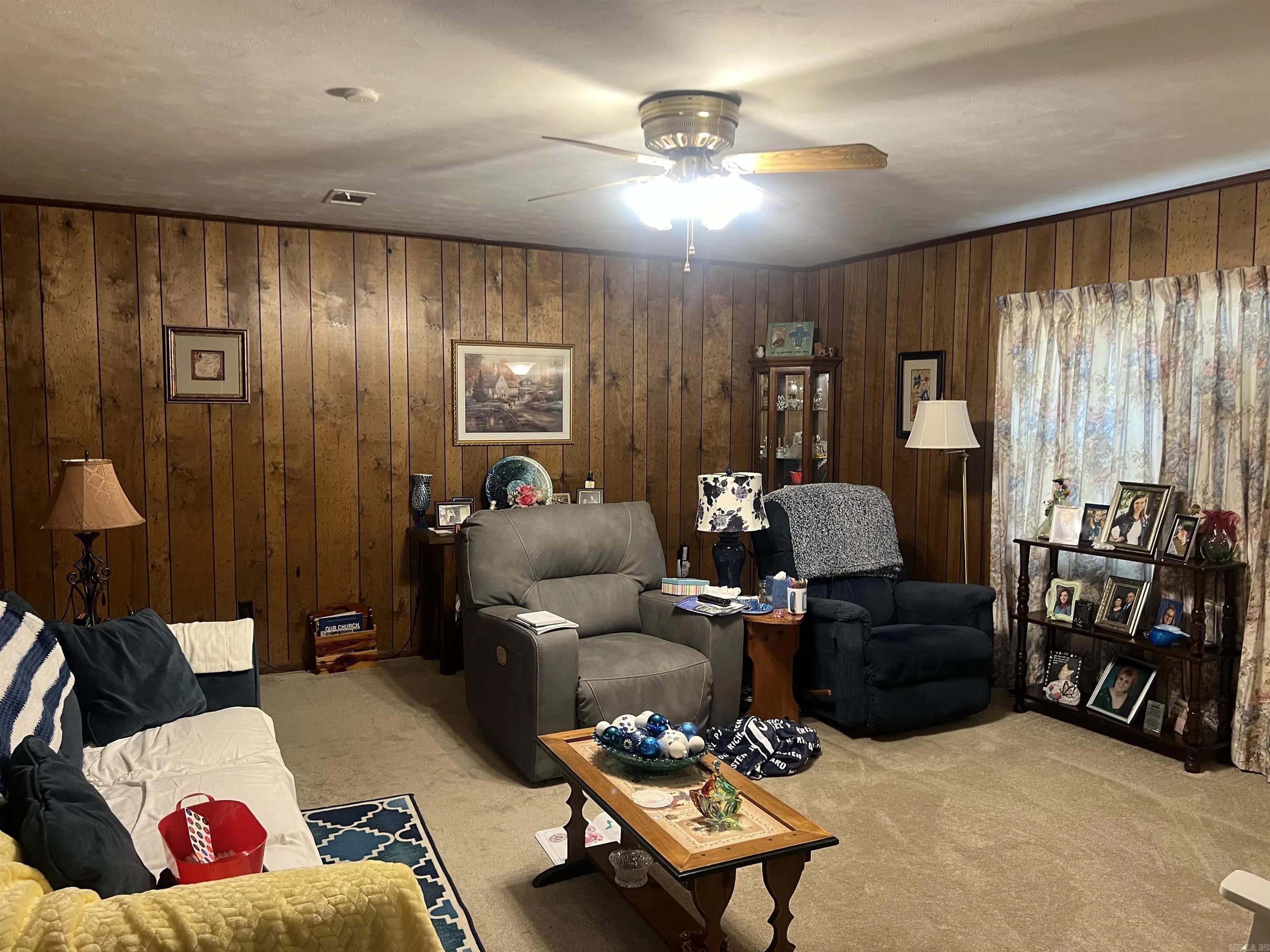 Property at 5501 W Mosley - Image 6