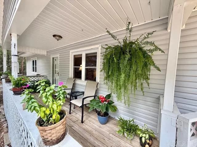 Property at 22  Constantina - Image 3