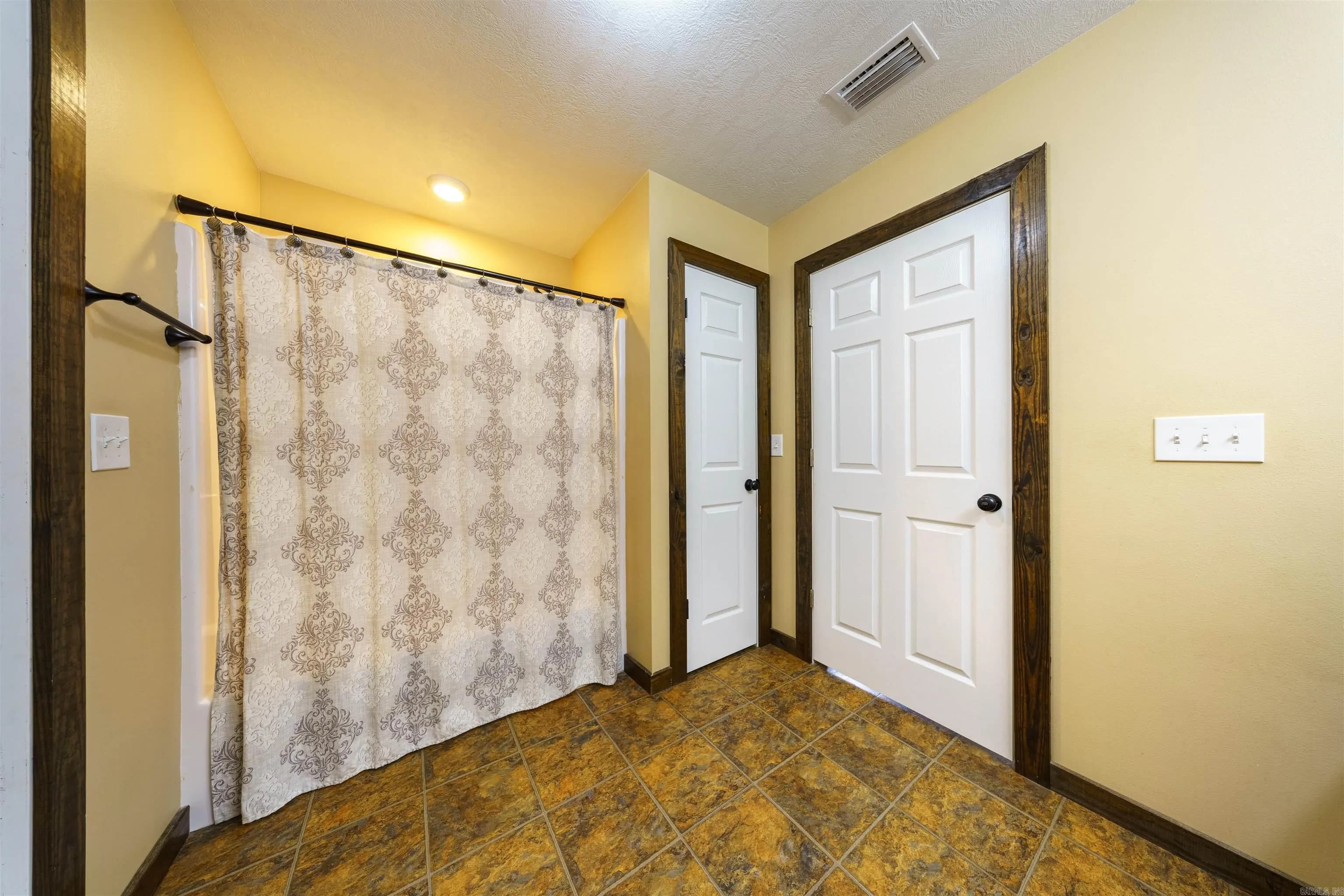 Property at 95  Songbird rd - Image 21