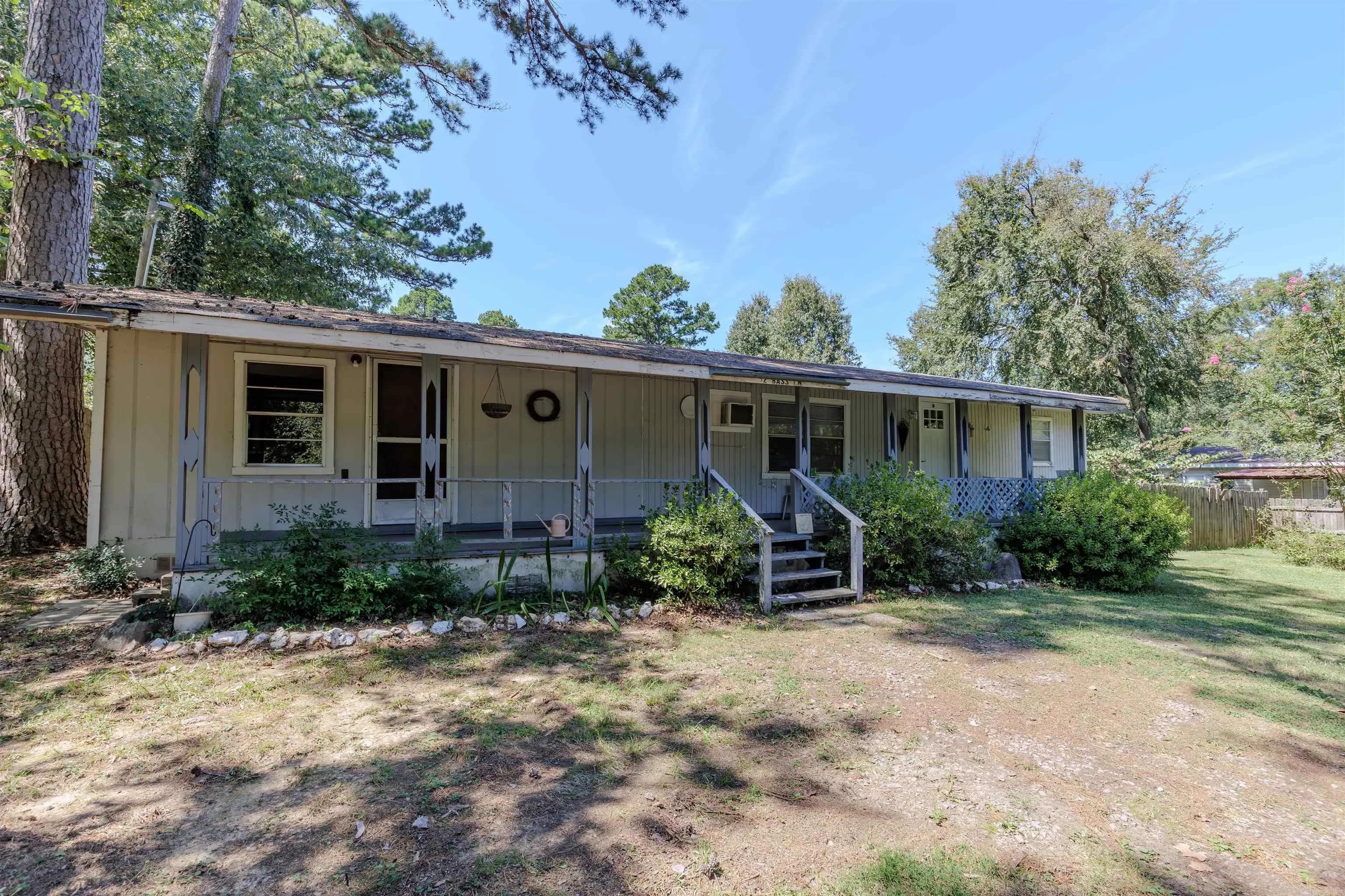 Property at 48  Bass - Image 33