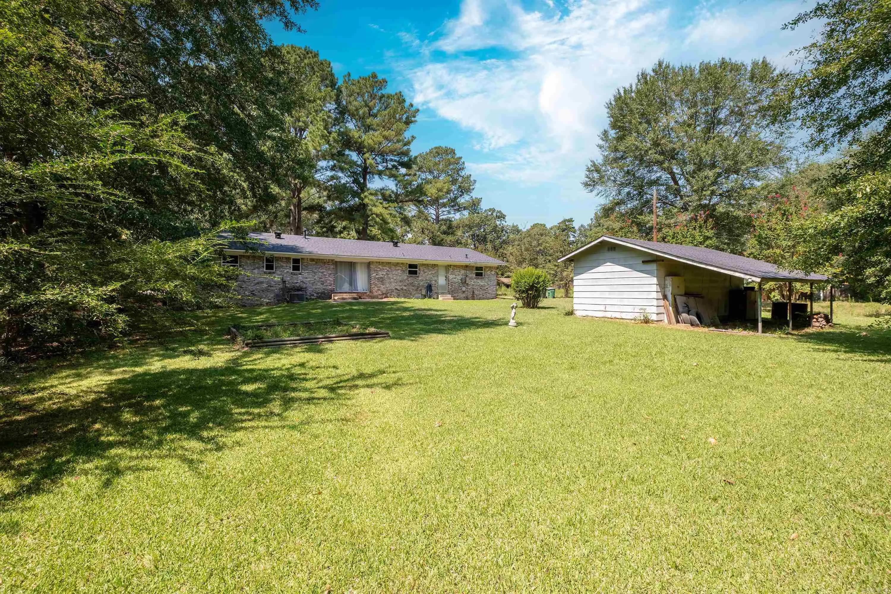 Property at 10925  Lorie lane - Image 36