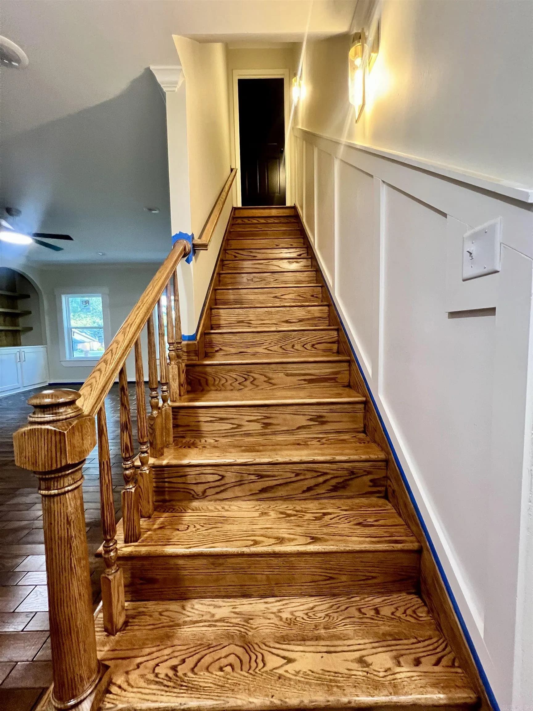 Property at 302  River oaks - Image 15