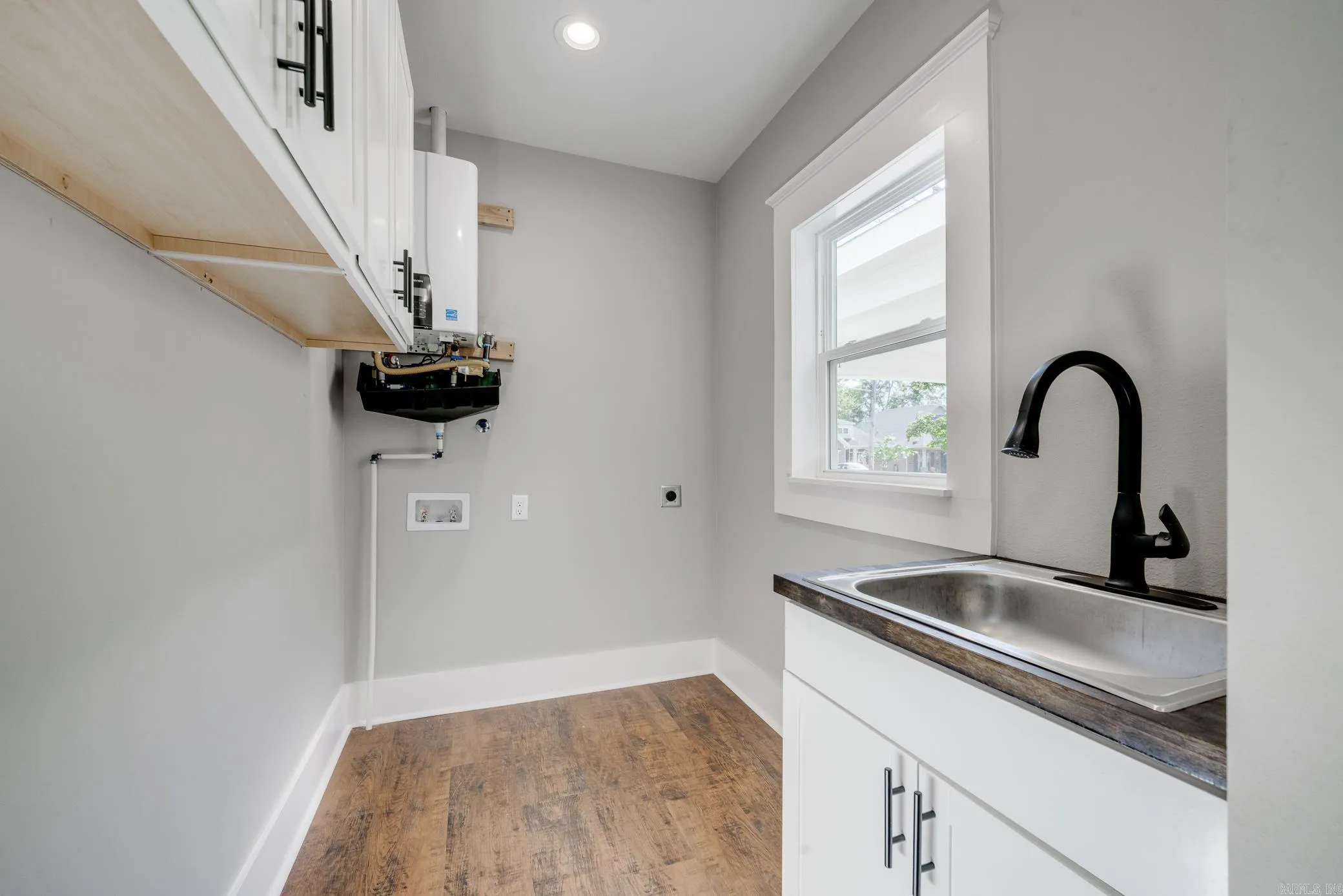 Property at 953  Watkins street - Image 31
