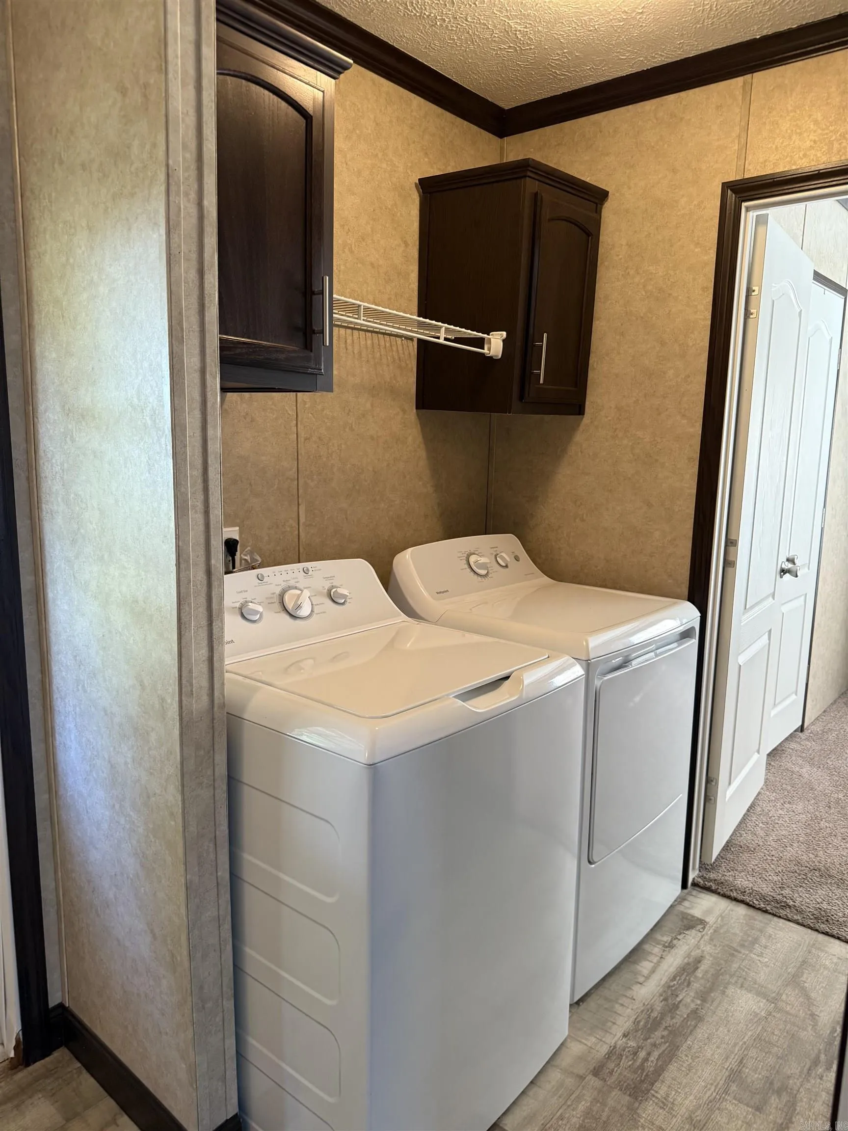 Property at 701  Wpa - Image 13