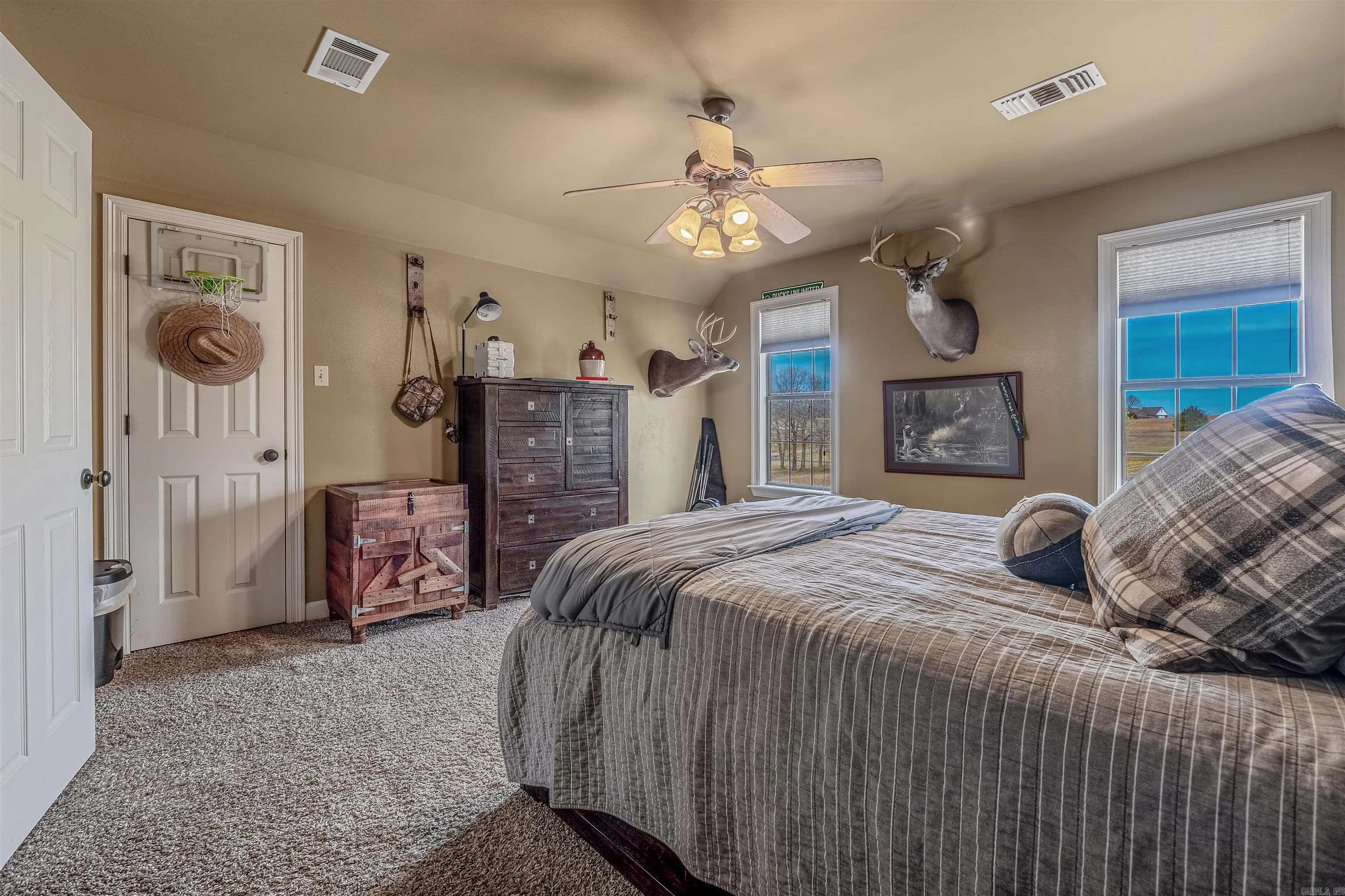 Property at 6  Stockbridge - Image 34