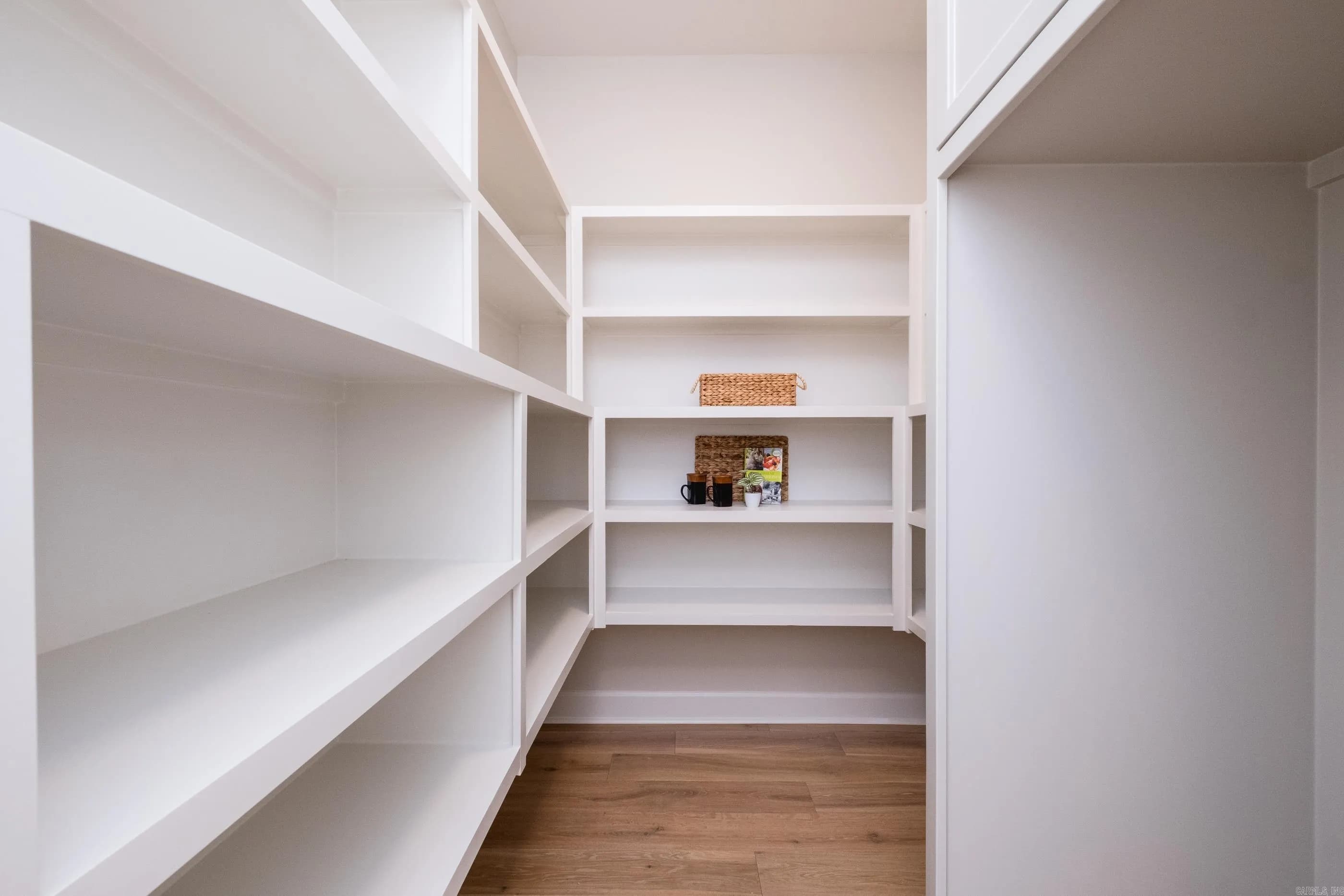 Property at 20  Abington - Image 21
