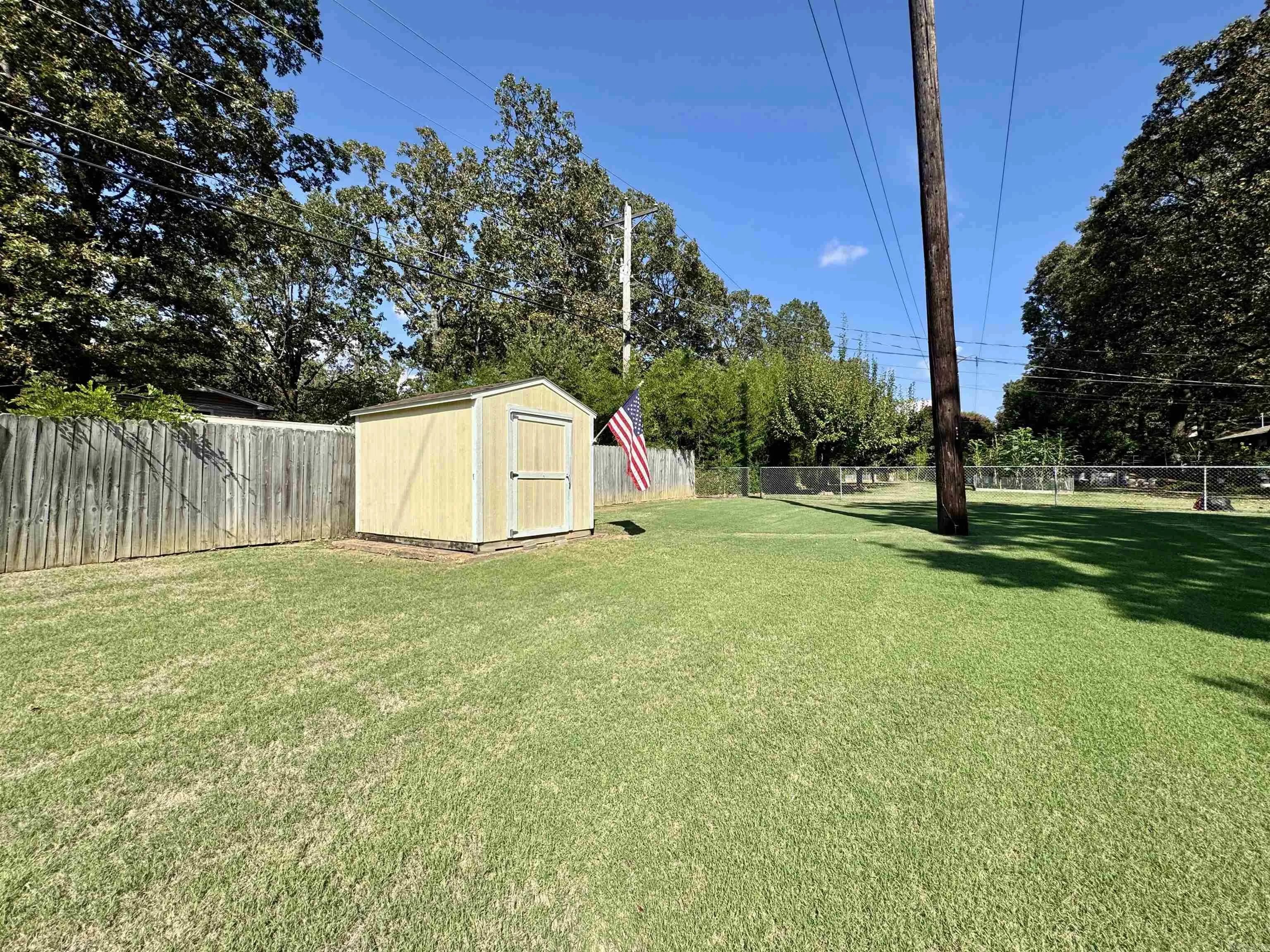 Property at 2600  Cedar creek - Image 47