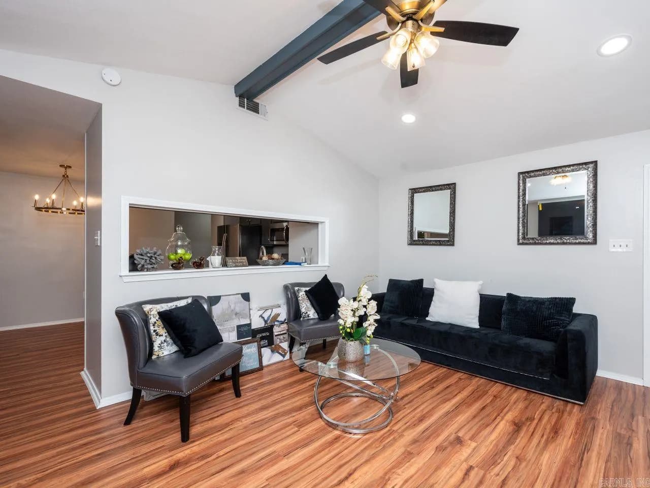Property at 18  Willow oak - Image 7
