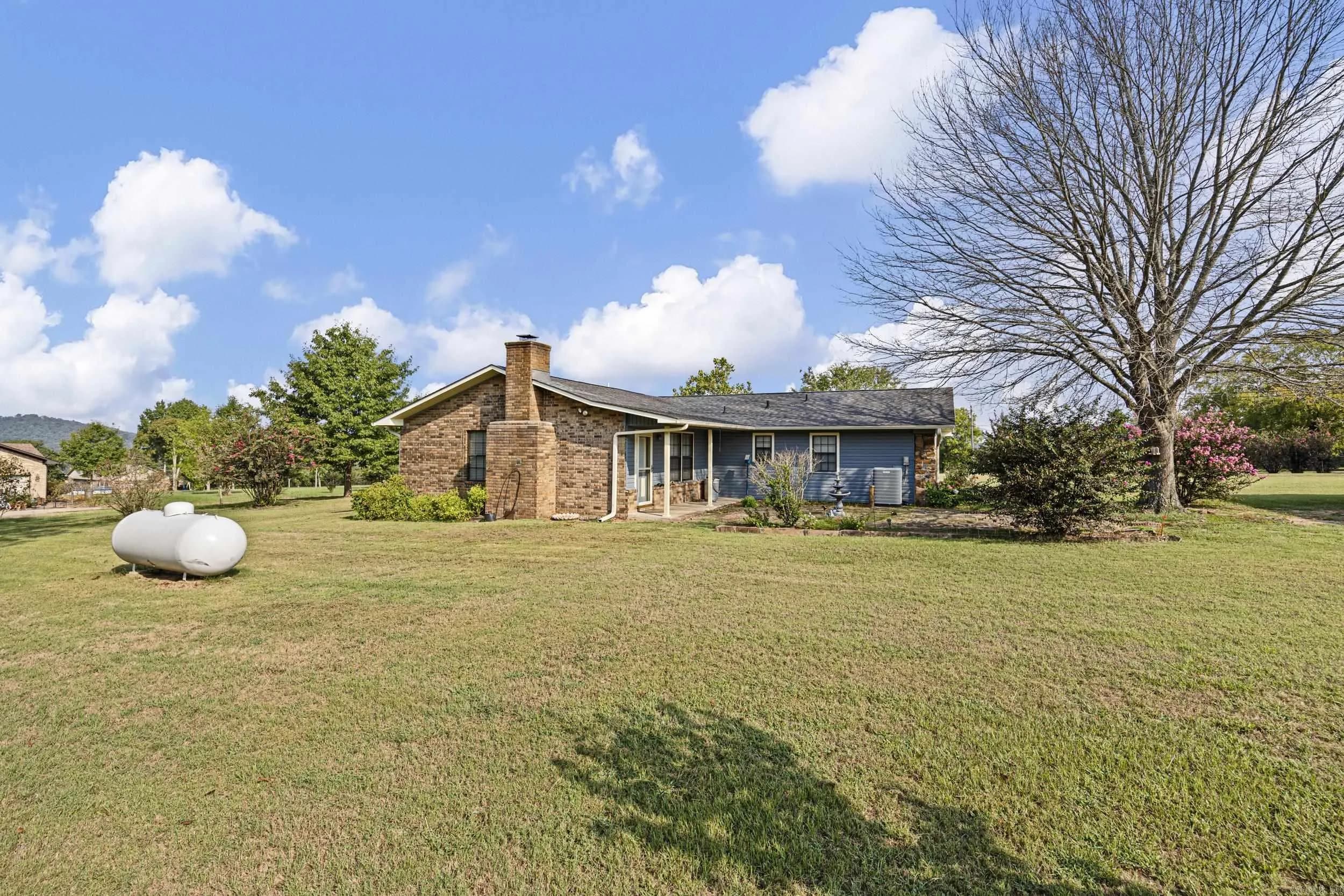 Property at 1351  Morgan - Image 31