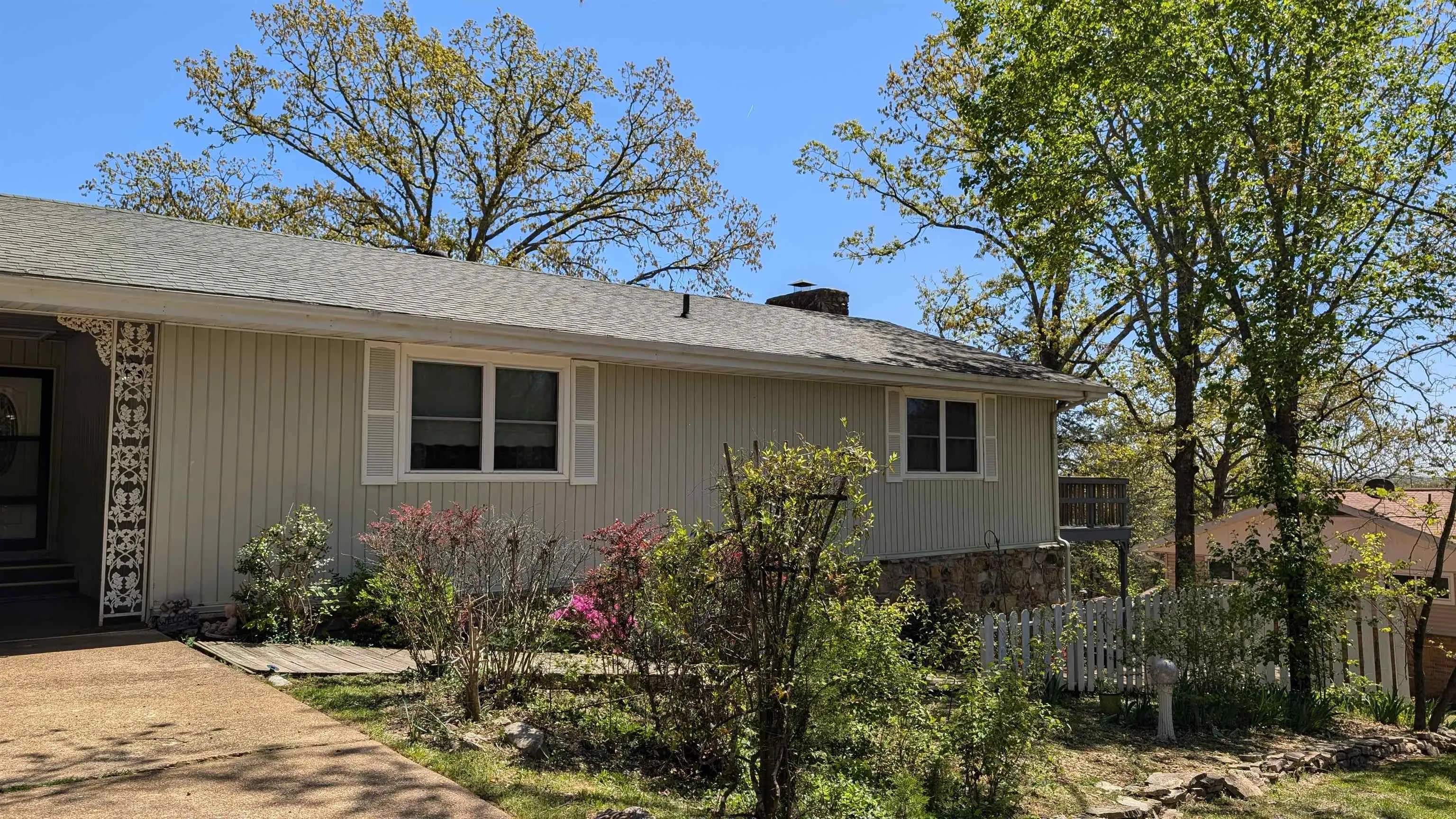 Property at 1012  Fairwater - Image 25