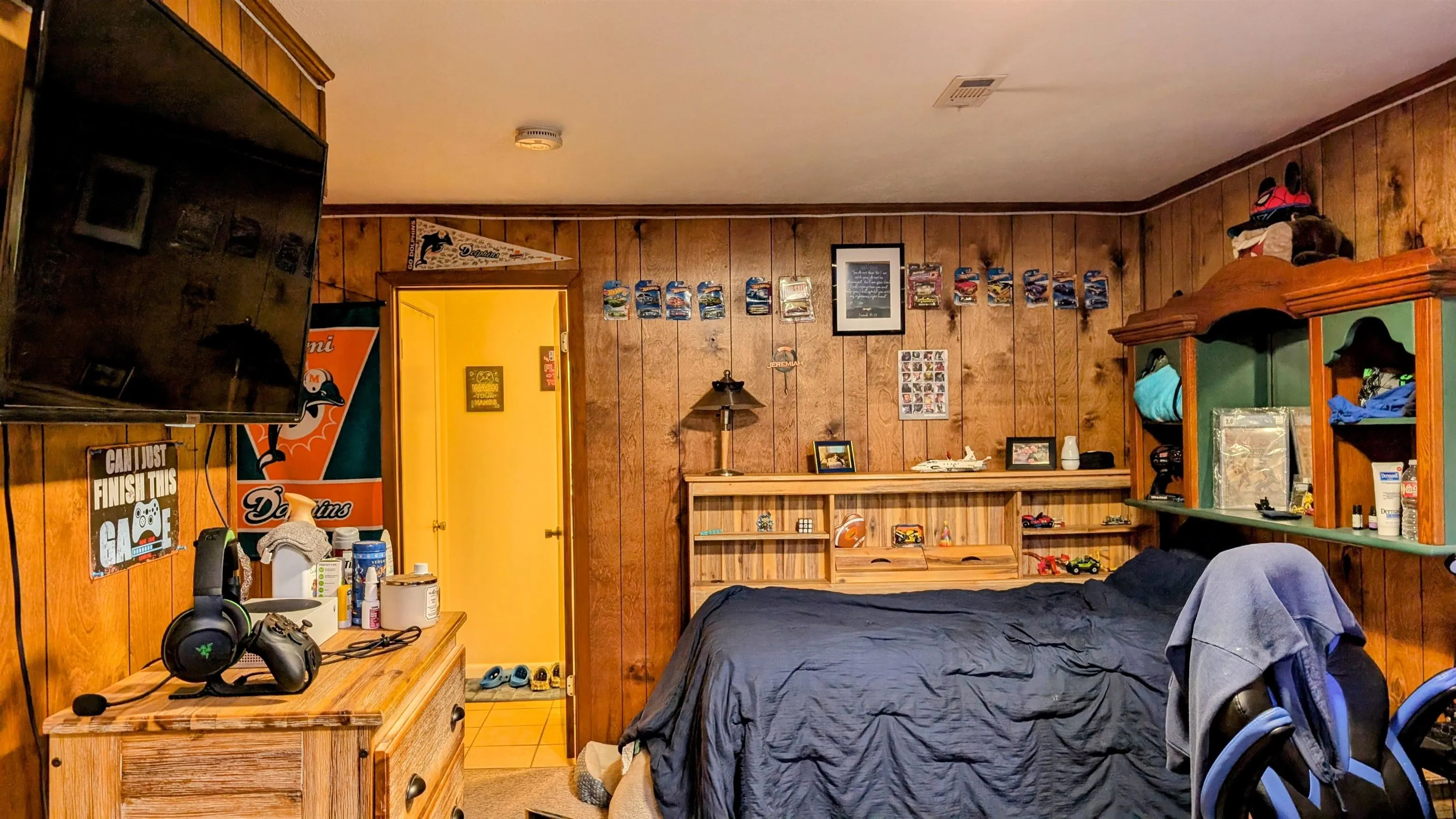 Property at 1012  Fairwater - Image 16
