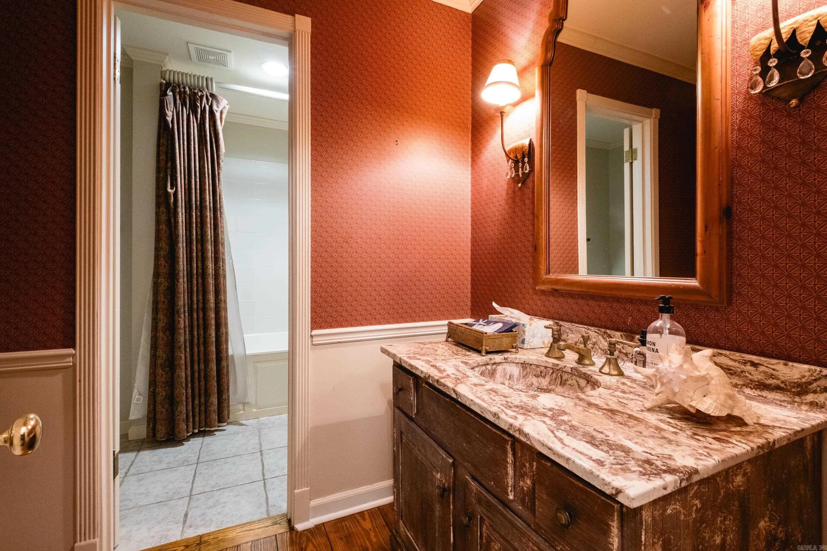 Property at 5  Berwyn - Image 34