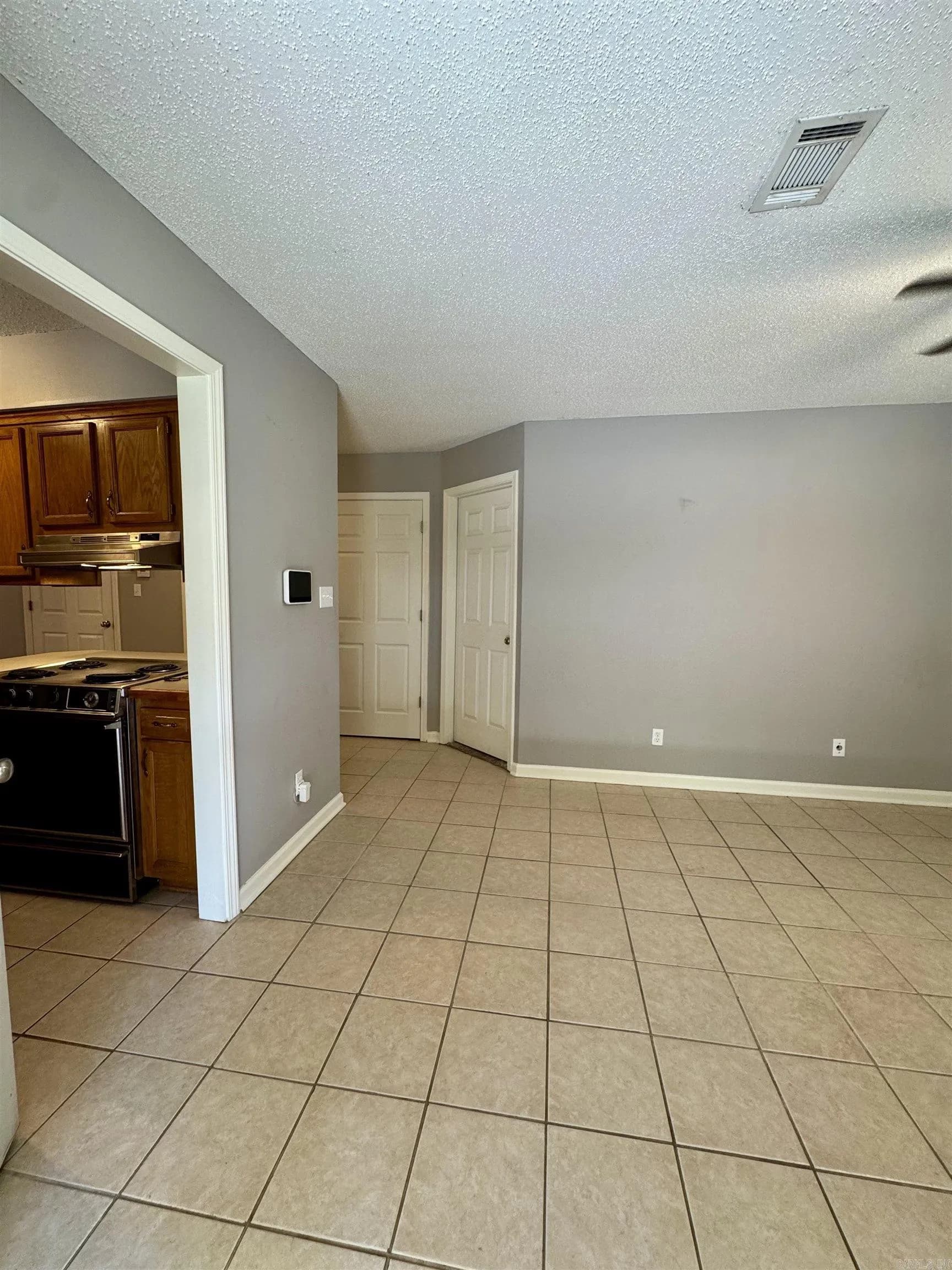 Property at 3505 E Lake - Image 21