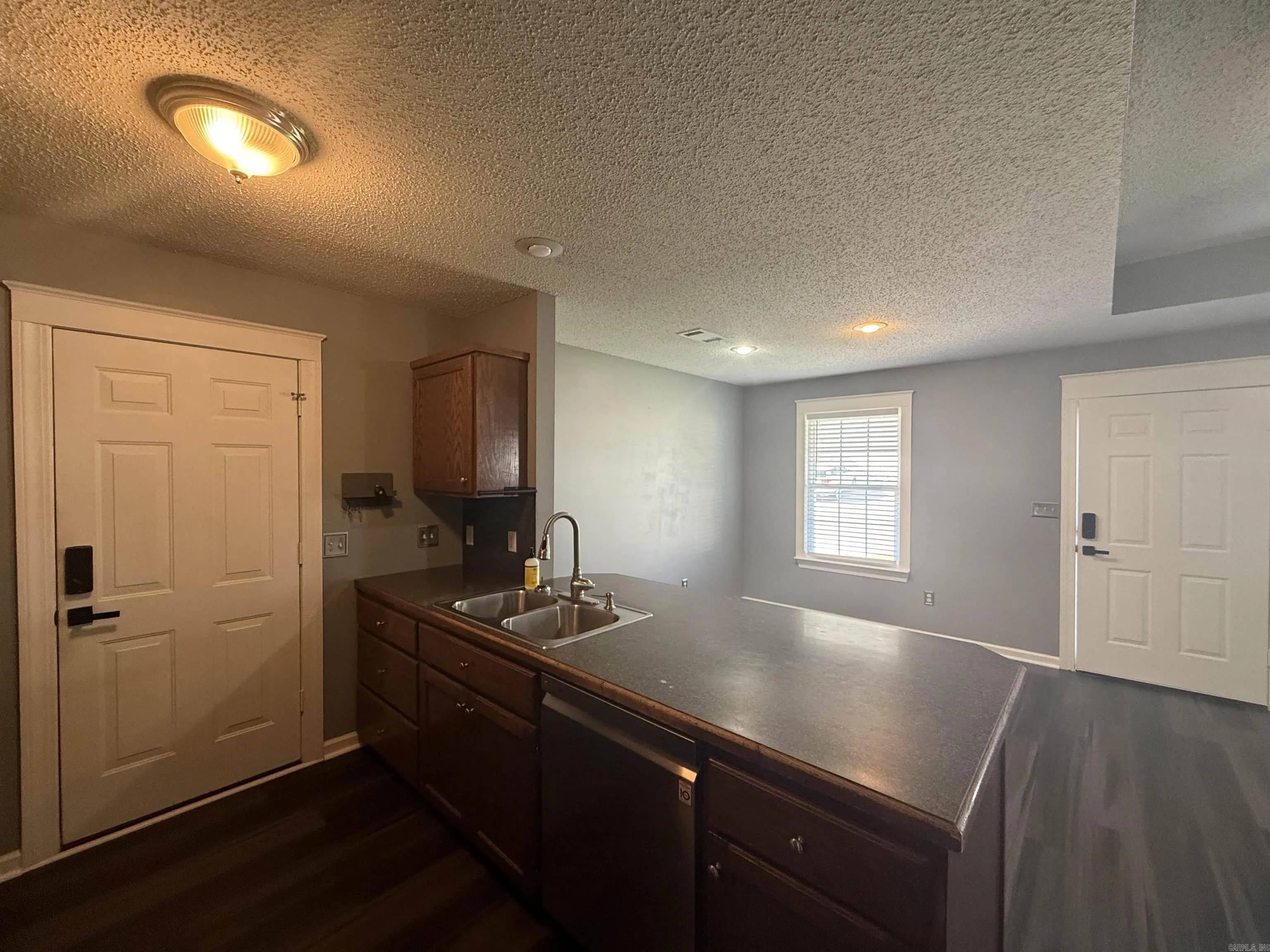 Property at 111  Butterfield crossing - Image 4