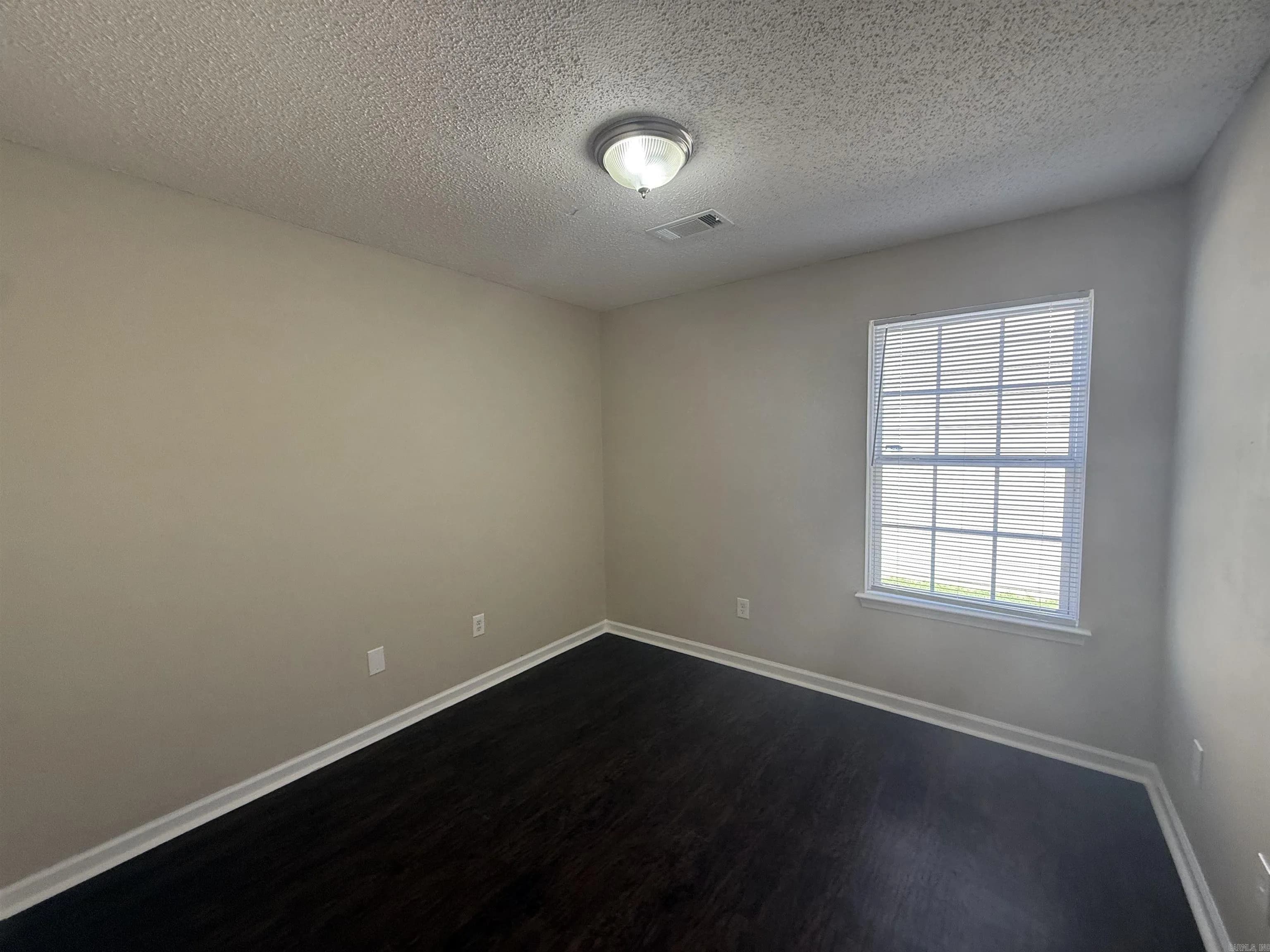 Property at 111  Butterfield crossing - Image 6
