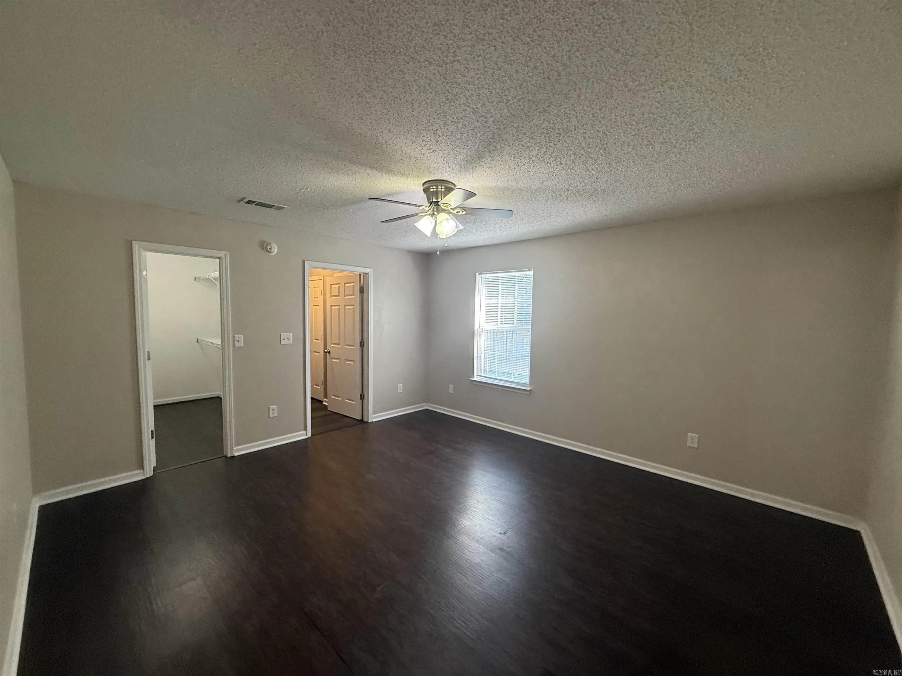 Property at 111  Butterfield crossing - Image 8