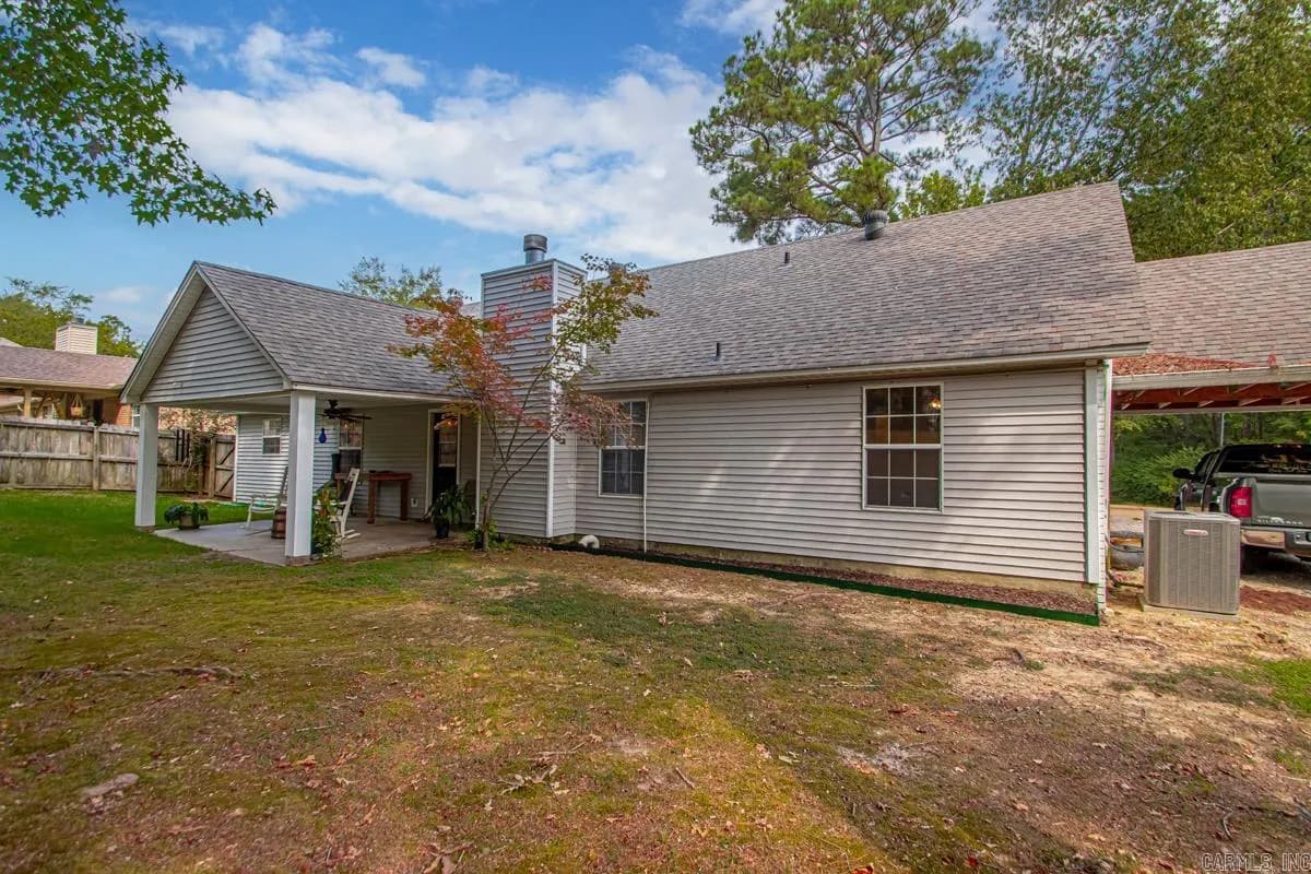 Property at 702  Holly lynn - Image 28