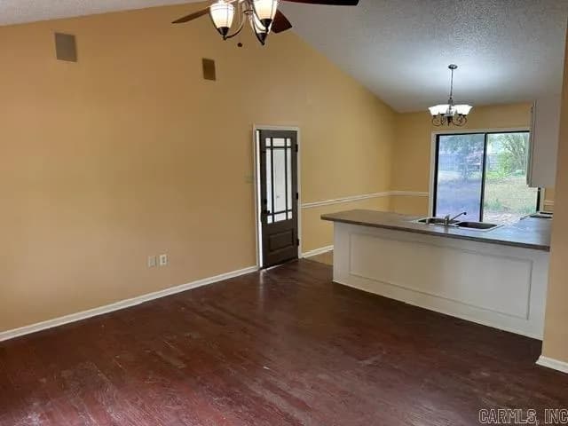 Property at 3119  Rhonda - Image 2