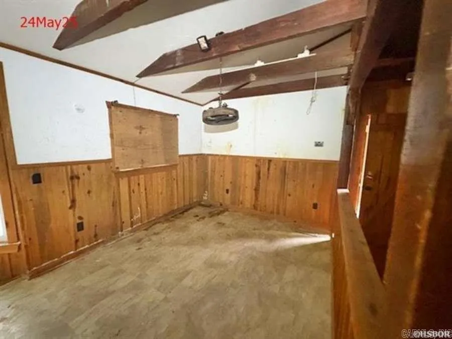 Property at 135  Burnett road - Image 36