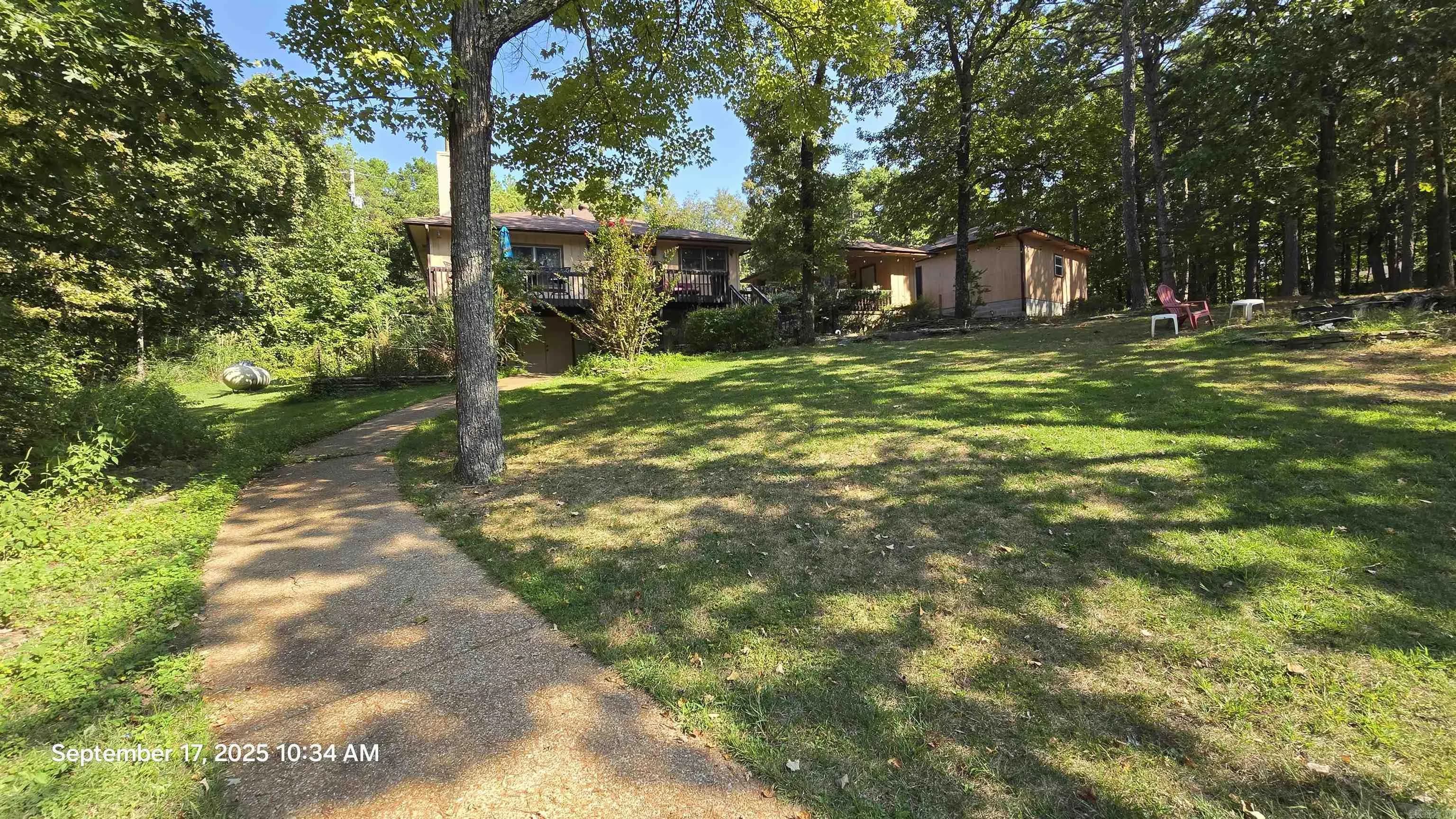 Property at 106  Whistling pines - Image 31