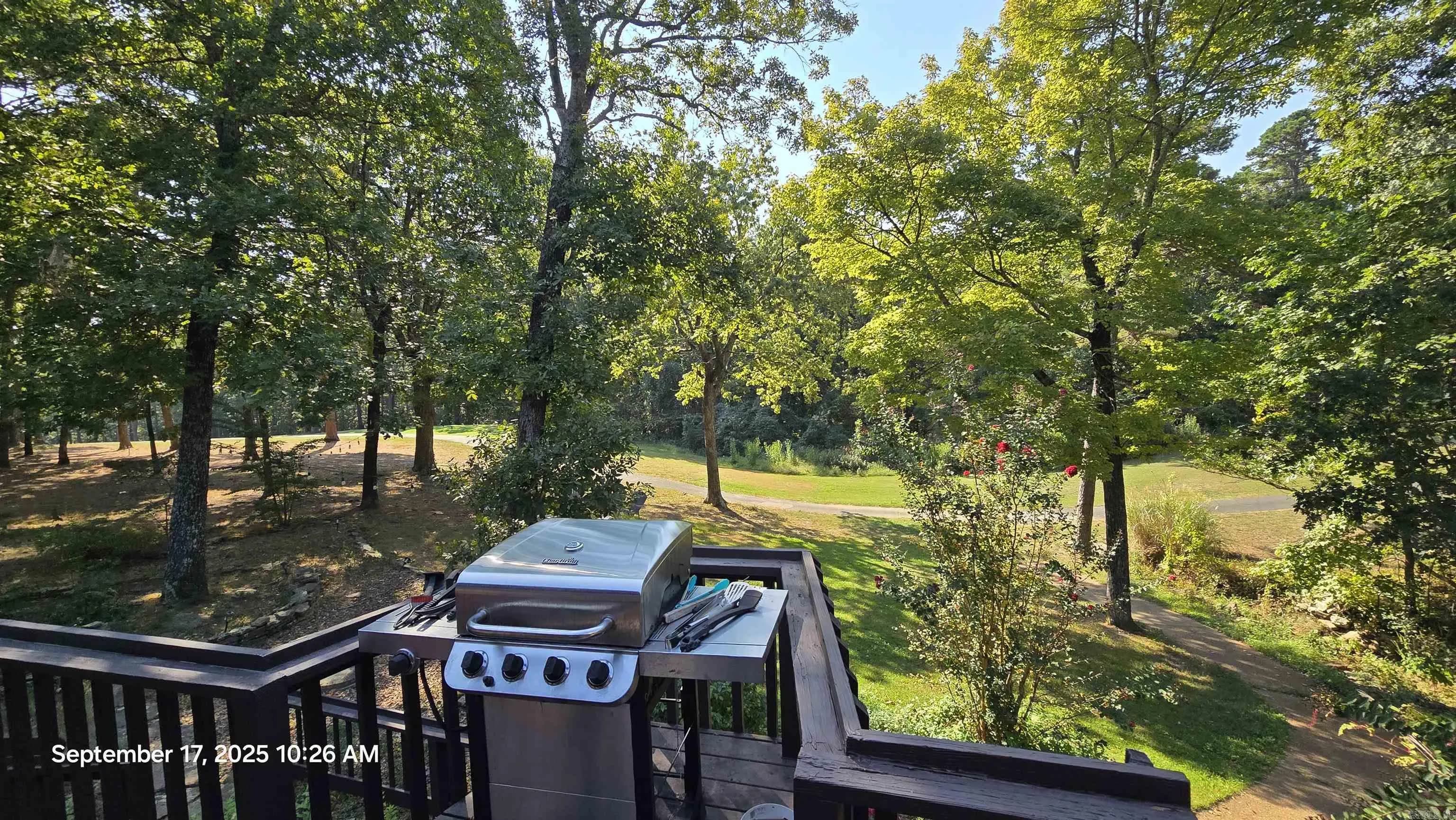 Property at 106  Whistling pines - Image 23