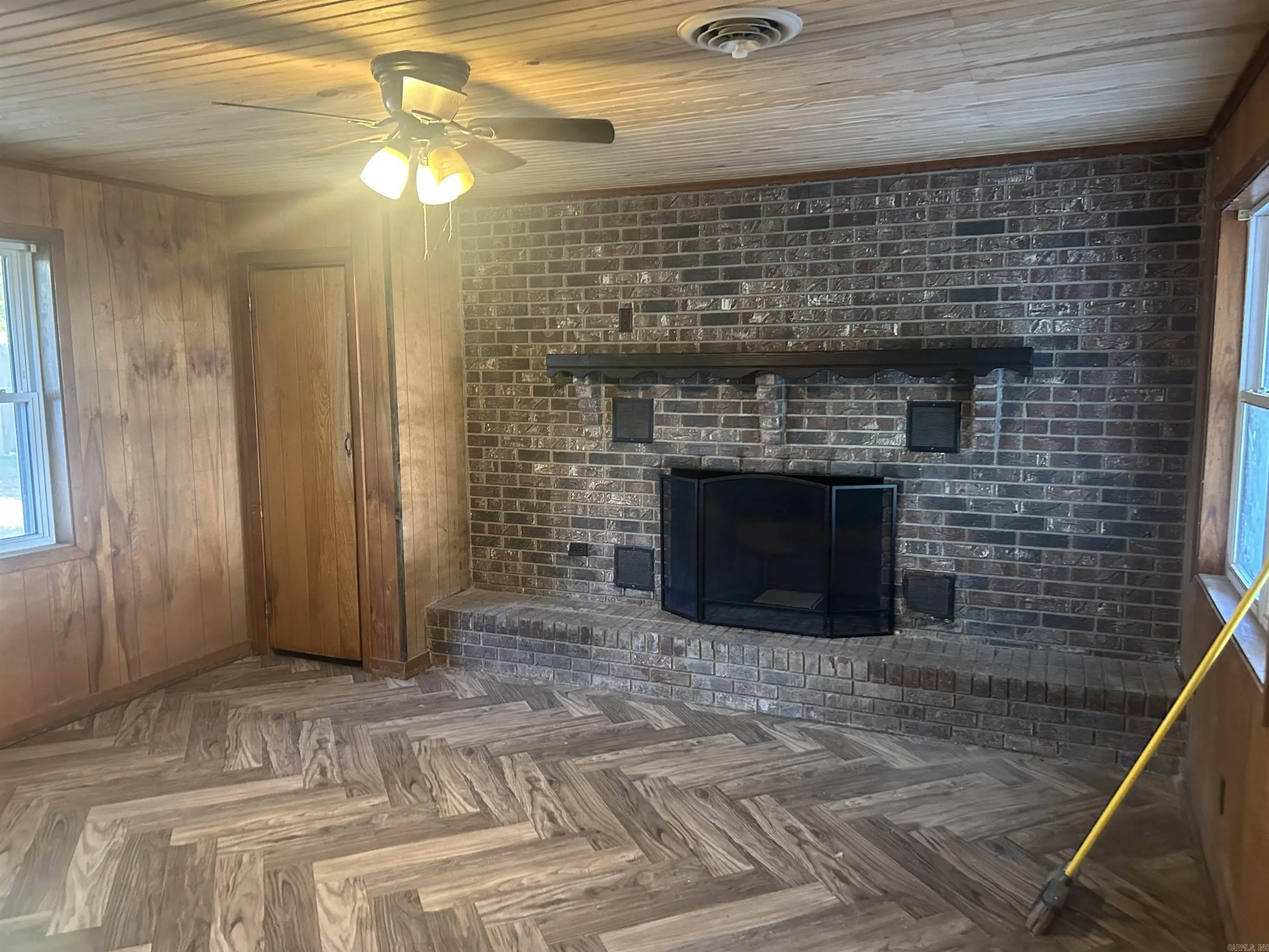 Property at 2638  Highway 1 - Image 9