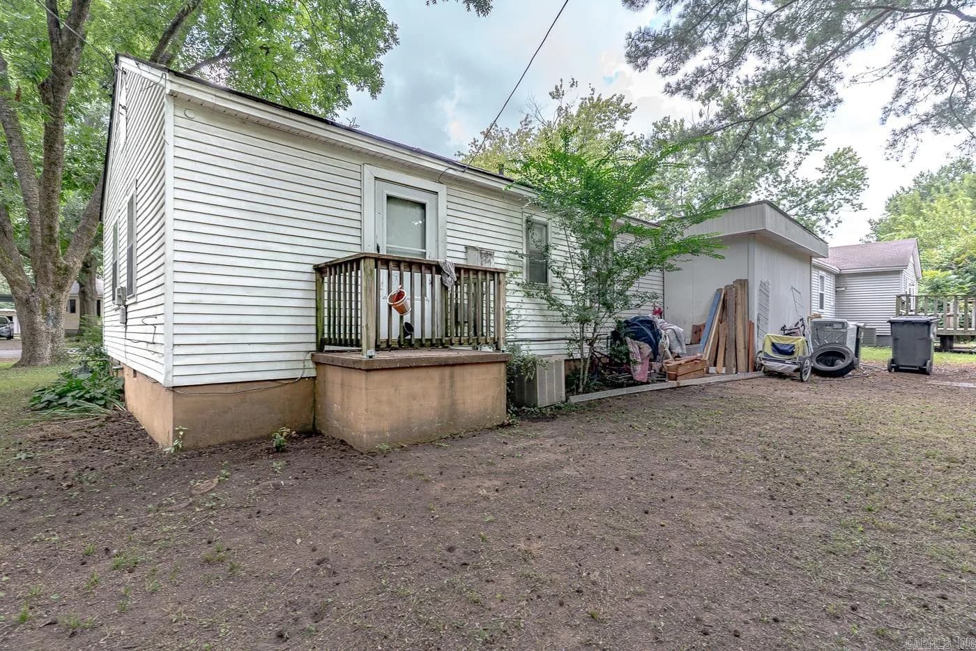 Property at 2204  Glenwood - Image 18