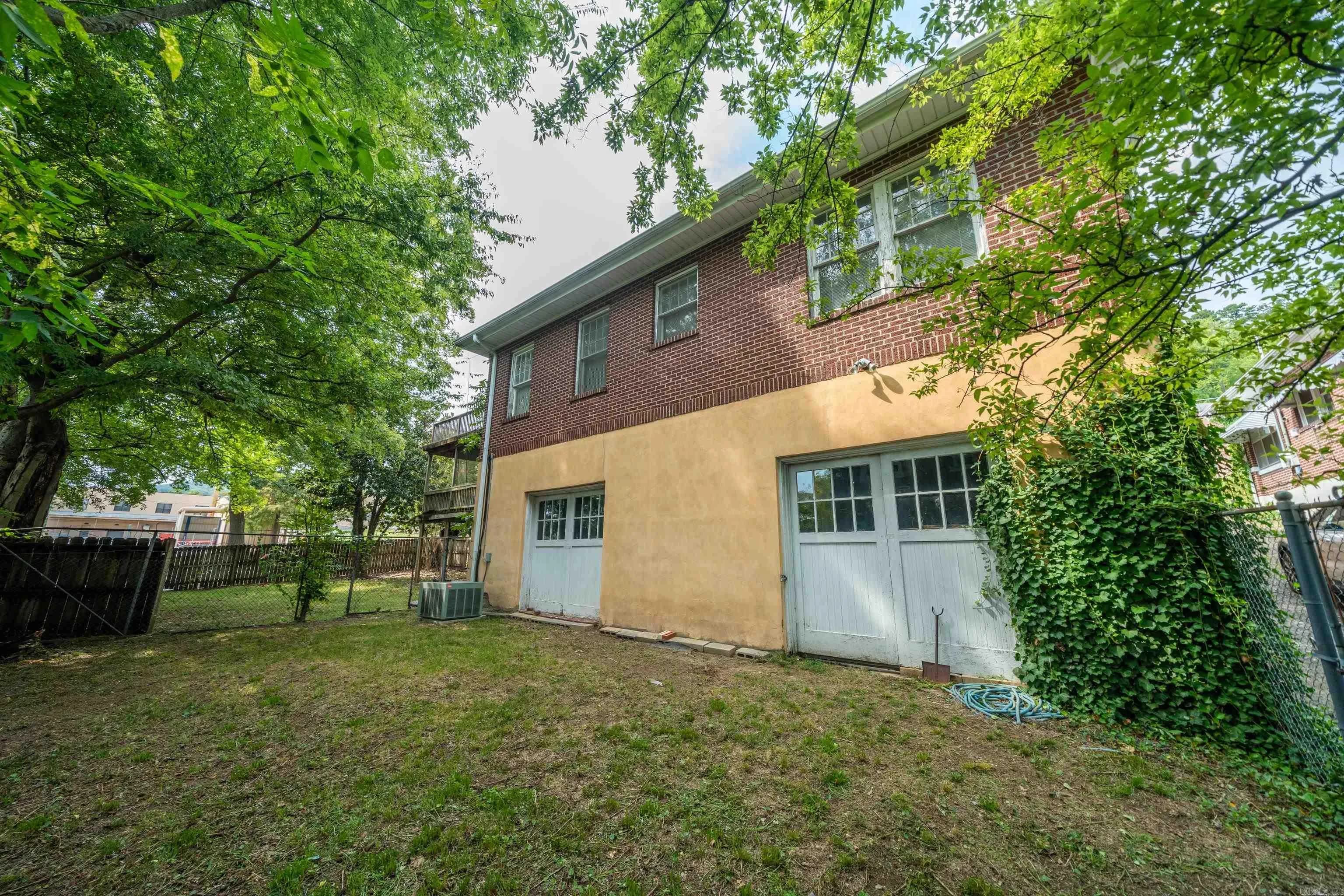Property at 414  Reserve - Image 44