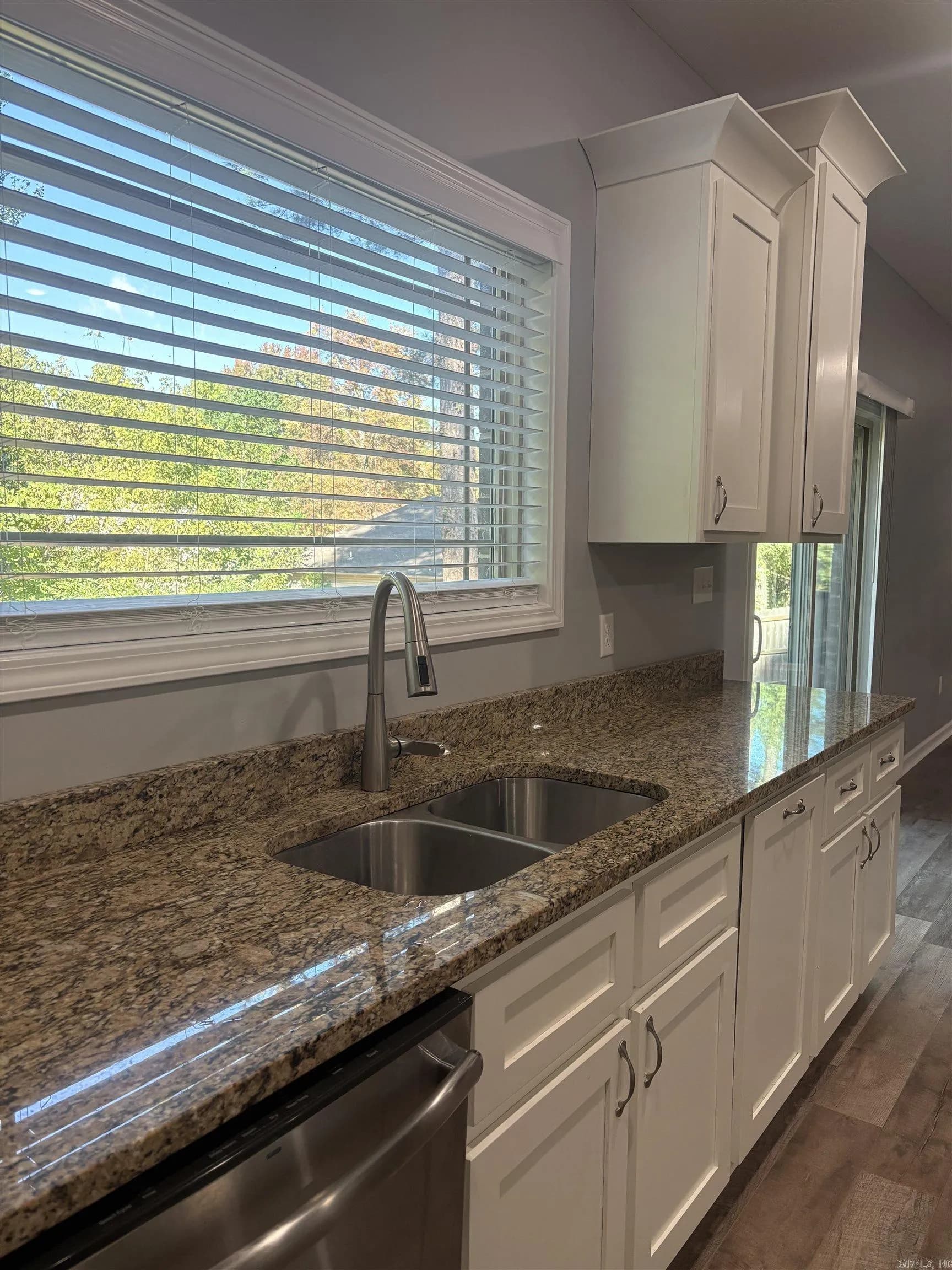 Property at 2705  Keystone - Image 15
