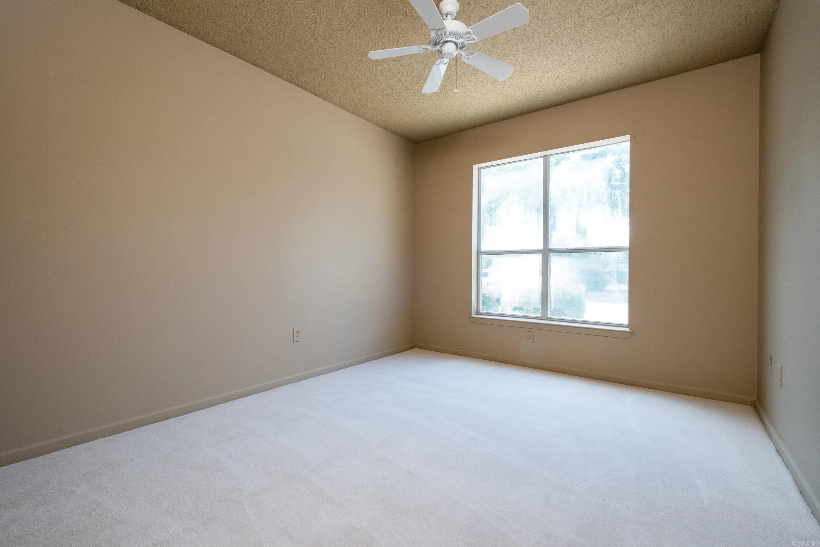 Property at 800  North street, 41 - Image 16