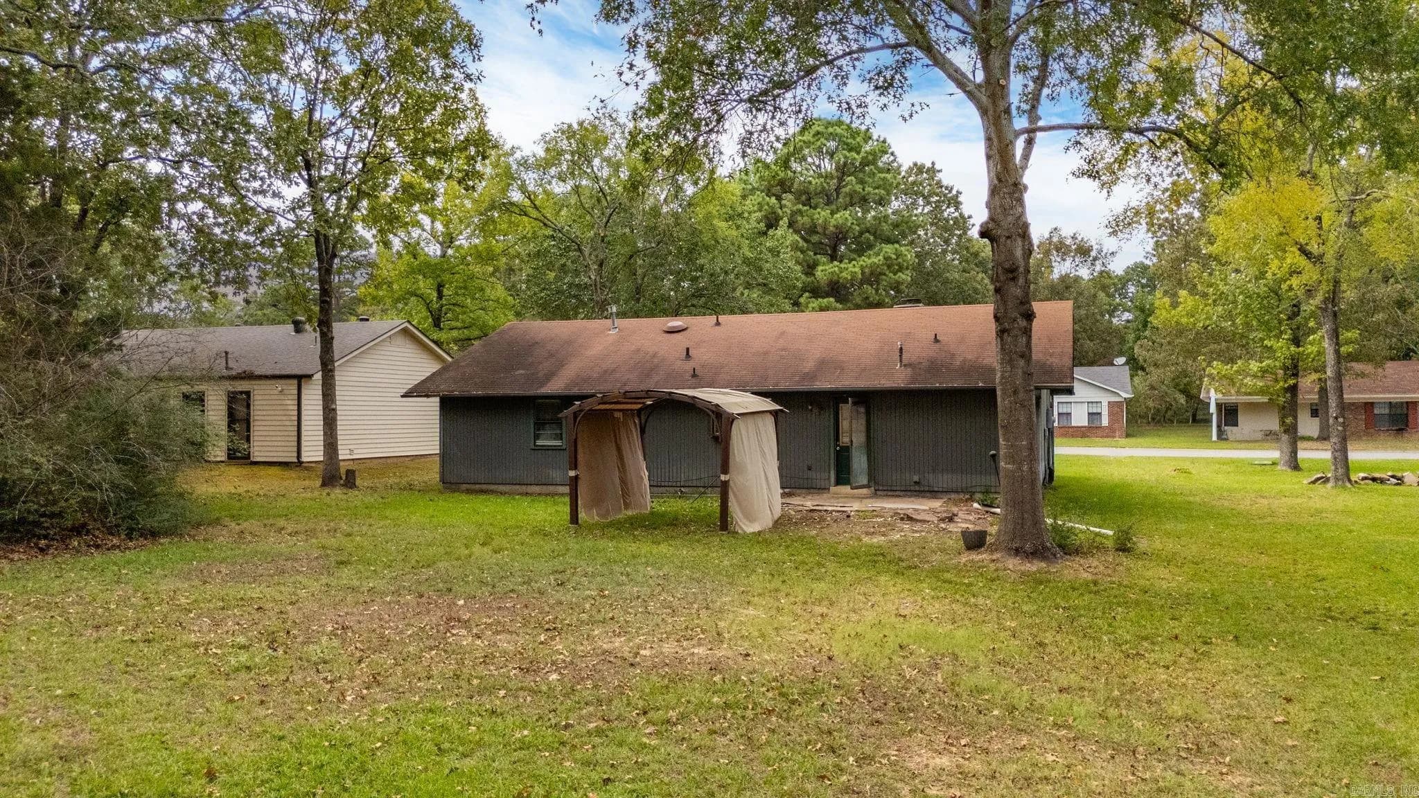 Property at 19  Oak forest dr - Image 36