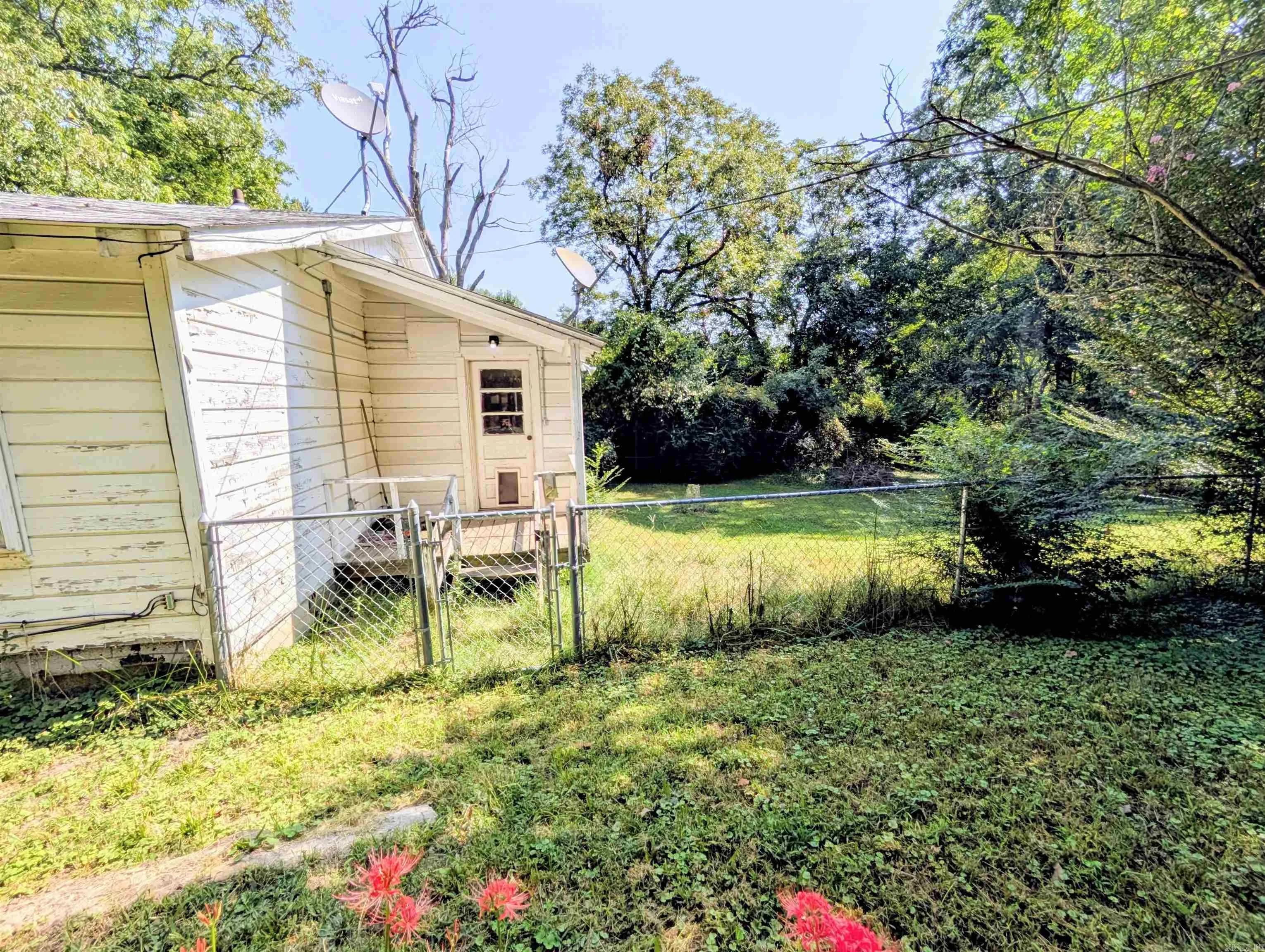 Property at 710  Pine avenue - Image 4