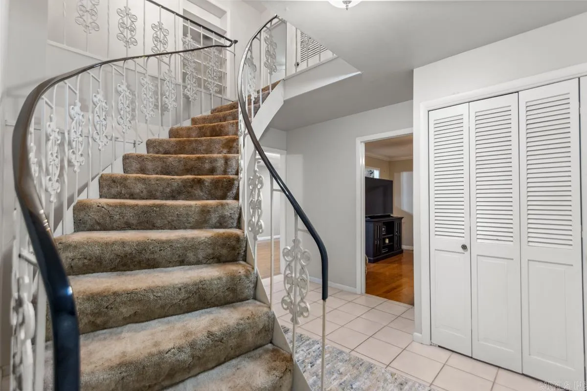 Property at 285  Pinewood - Image 2