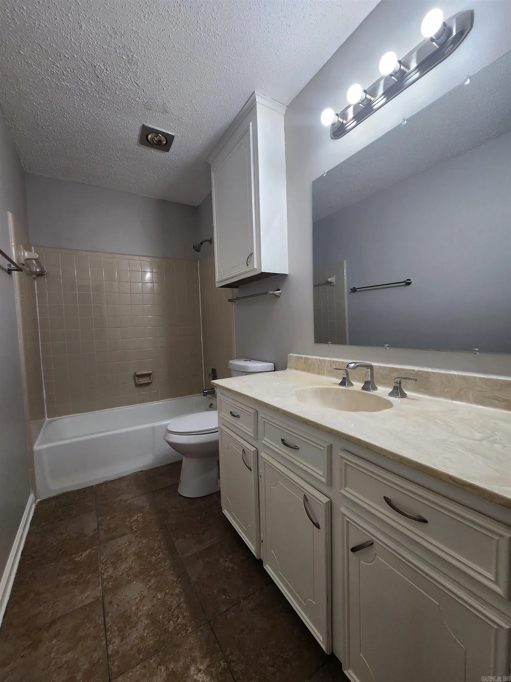 Property at 10903  Appomattox - Image 14