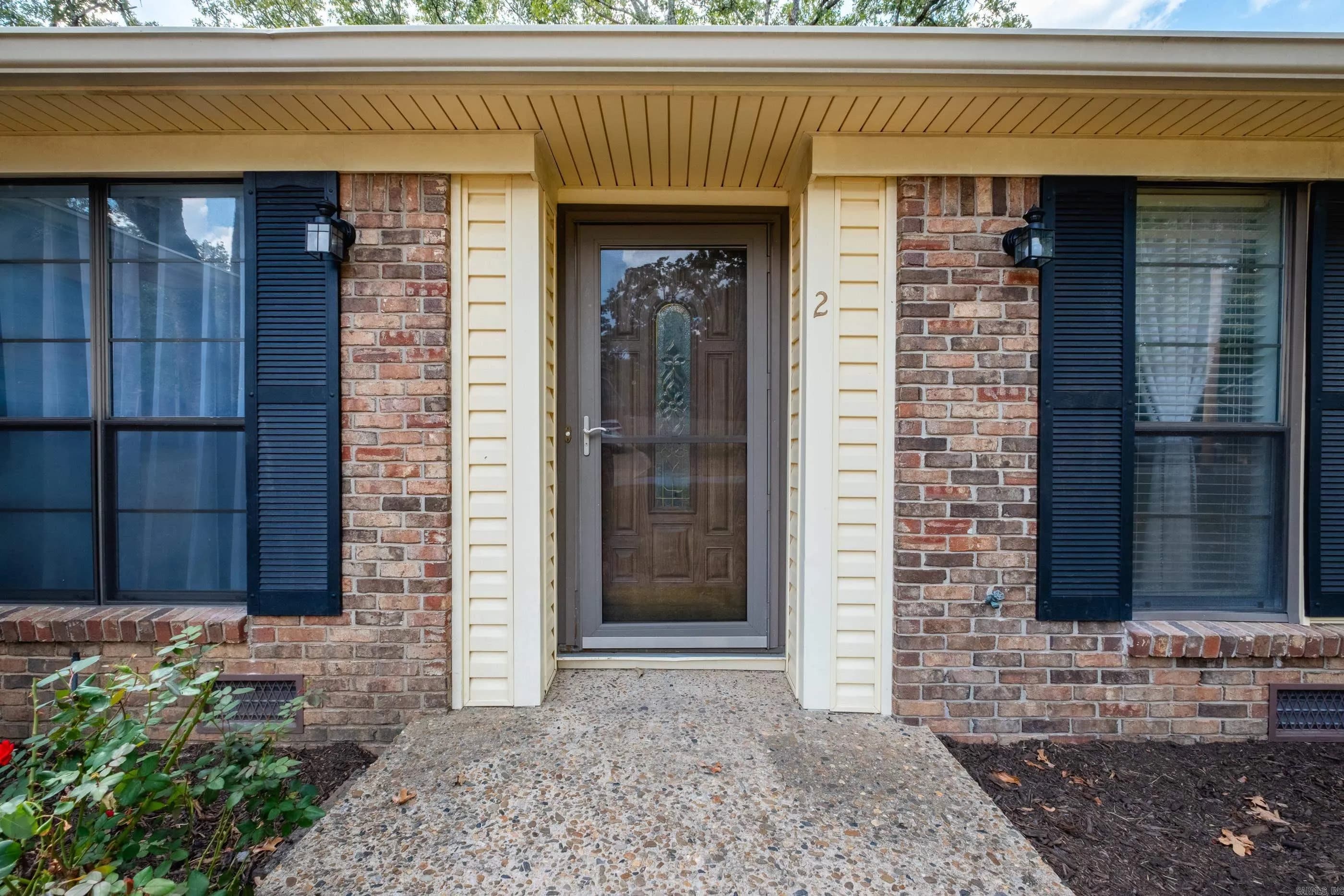 Property at 2  Wellington - Image 3