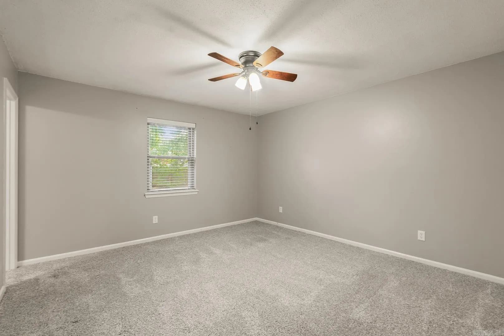 Property at 3711  Stillman - Image 16